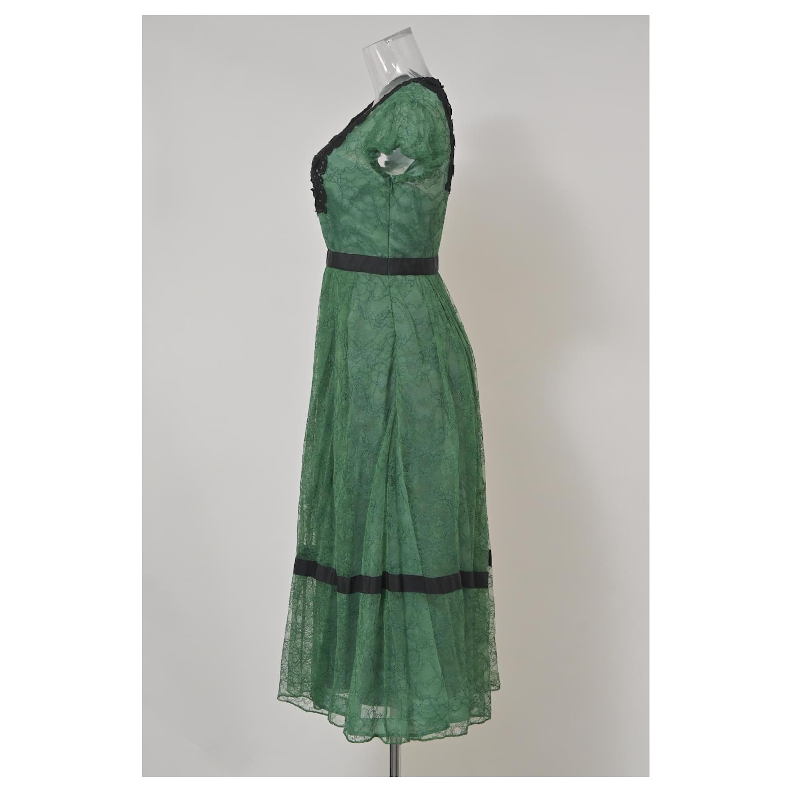 Burberry prorsum green lace dress best sale