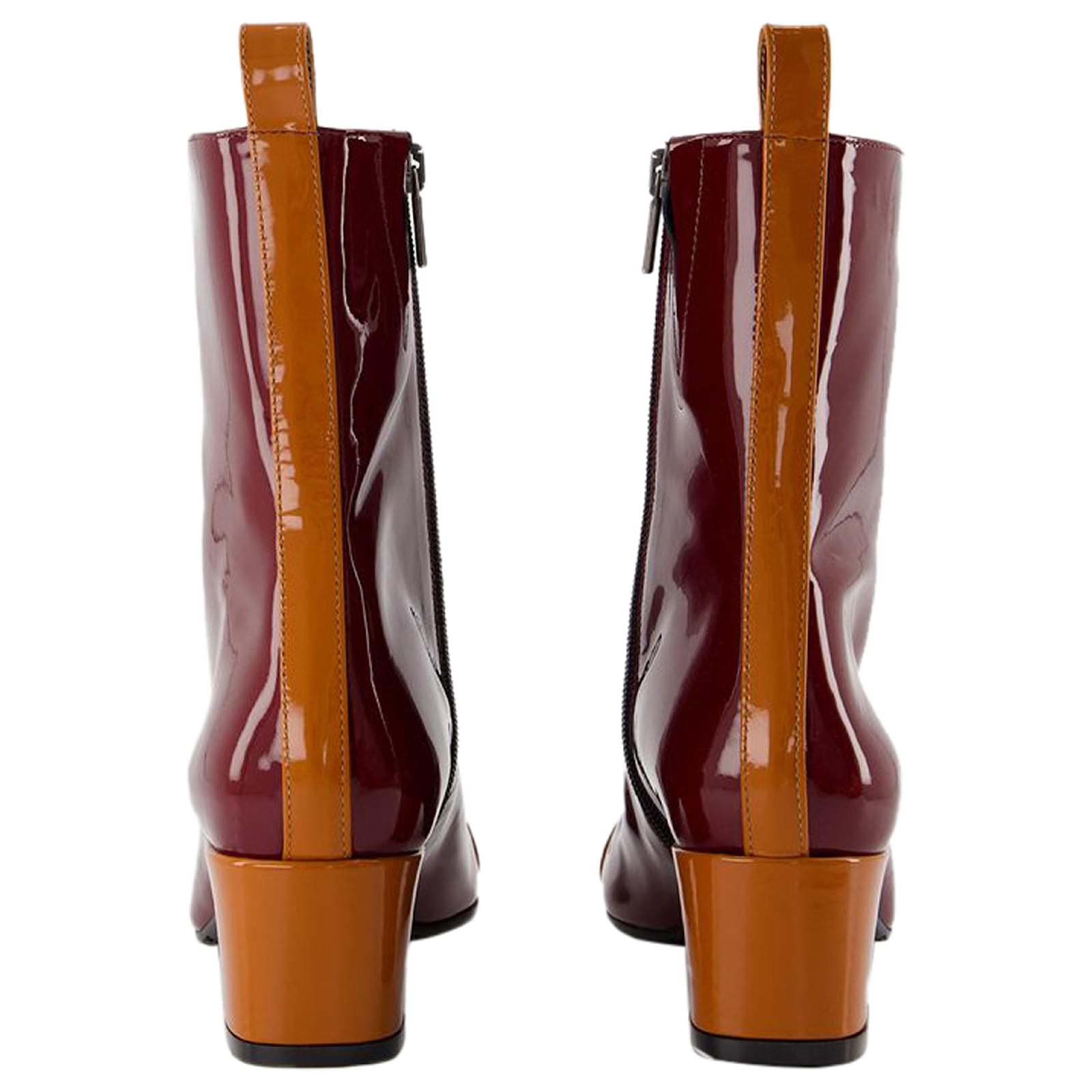 ブーツその他 Audrey Boots - Carel - Patent Leather - Camel Audrey - Beige and black leather ankle boots | Carel Paris