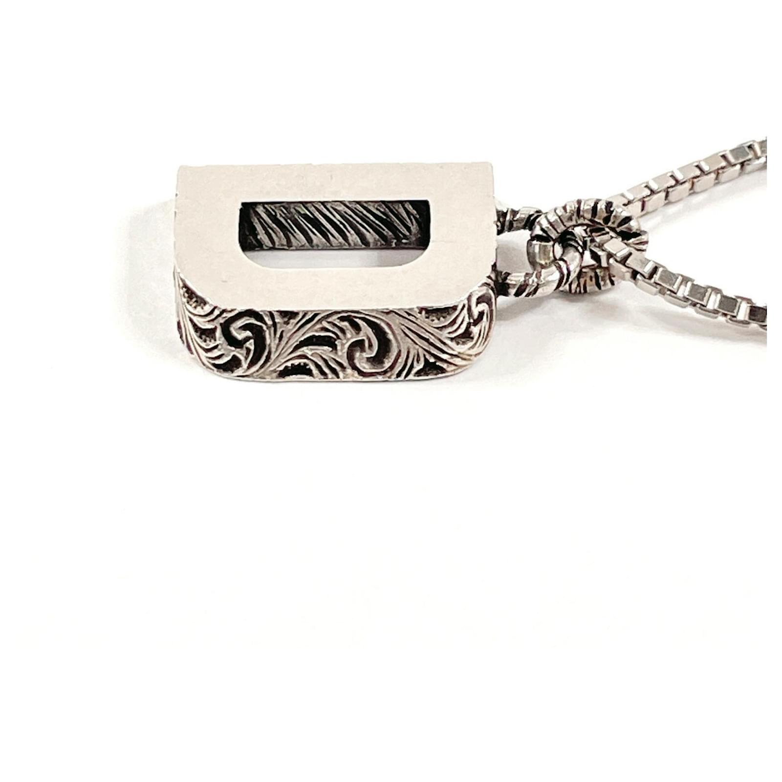 Gucci Initial Necklace D in Silver 925 for Women Silvery ref