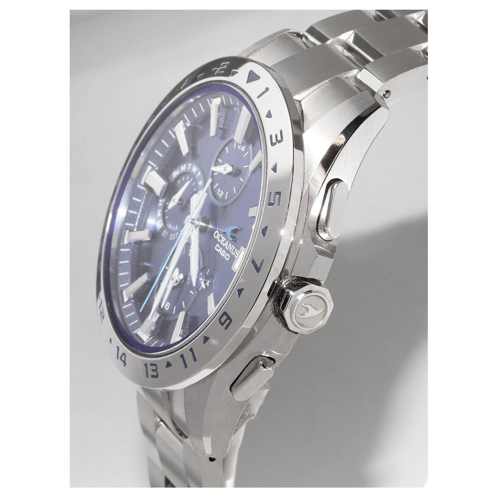 Autre Marque Casio Oceanus Classic Line OCW-T3000-1AJF Blue Metal 