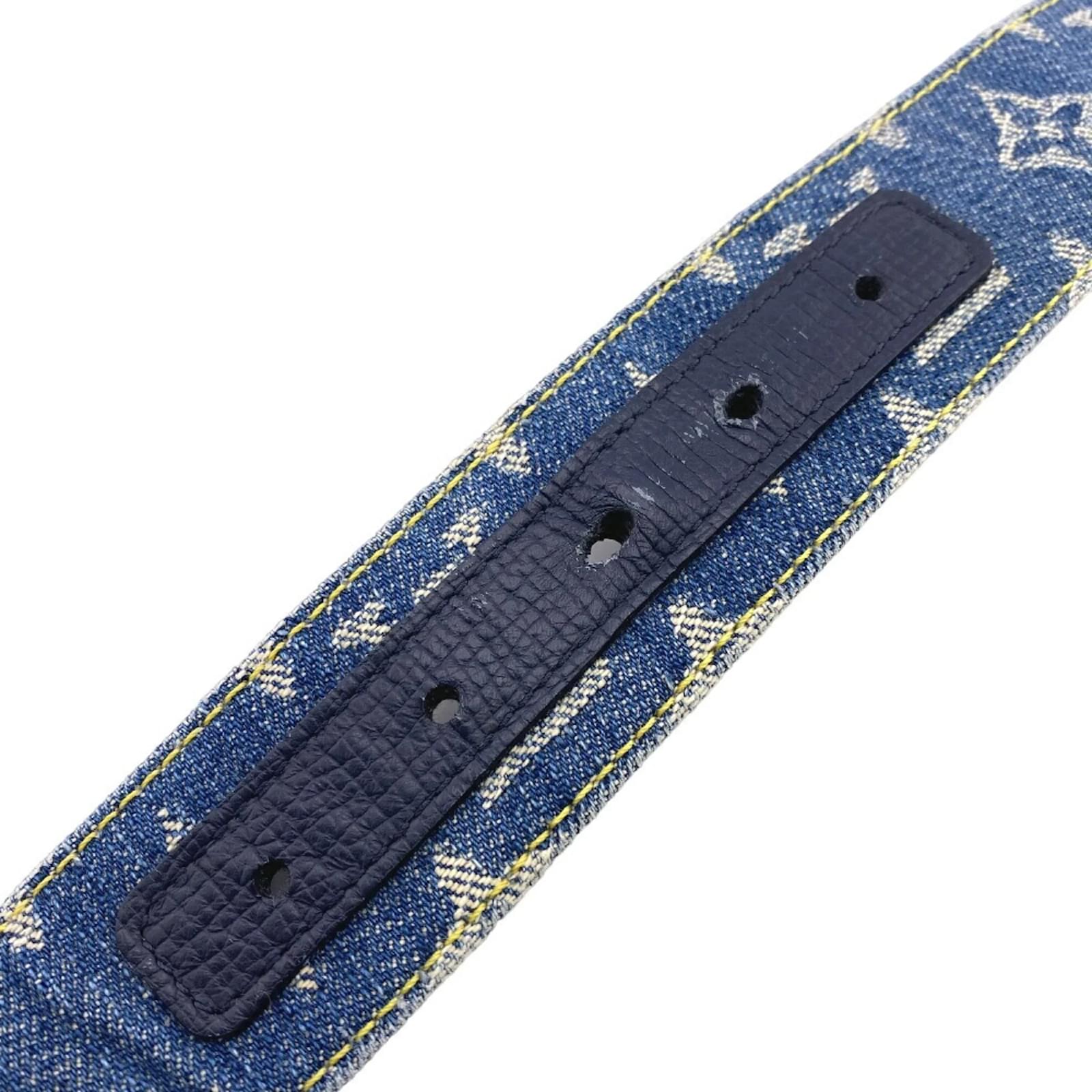 Louis Vuitton M0465 Santur LV Heart NIGO 100 40 Belt Red Louis Vuitton M0465 Santur LV Heart NIGO 100 40 Belt Red