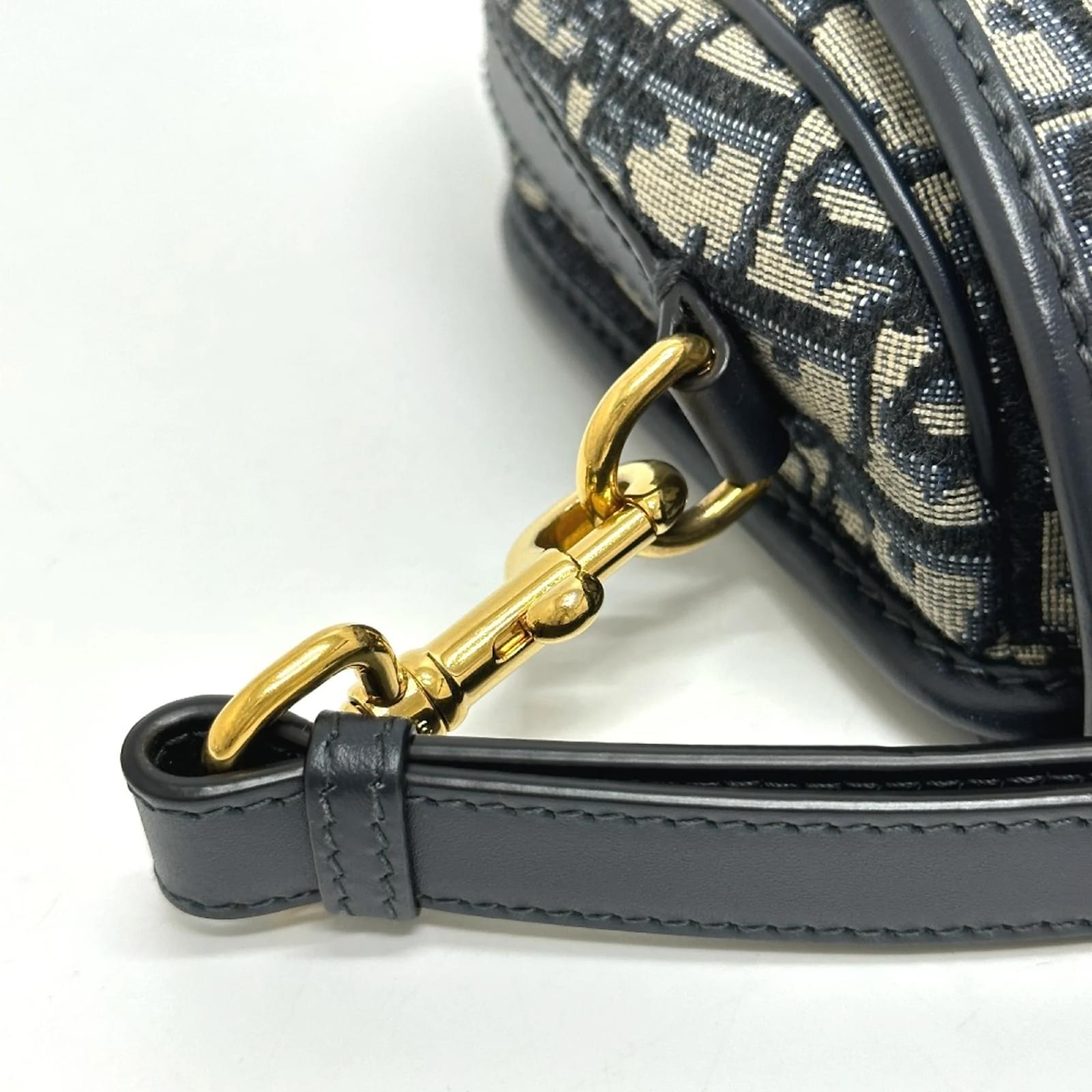 Christian Dior ショルダーバッグ 紺 4503025M0001 Christian Dior ショルダーバッグ 紺 4503025M0001 Dior CD