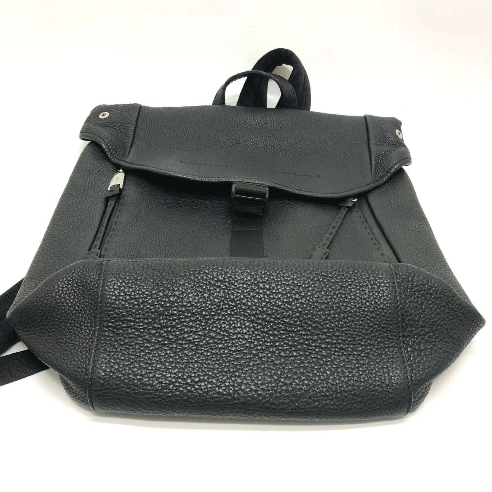 Fendi Selleria Leather Backpack Gray 7VZ011 Fendi 7VZ011 Black Leather Backpack ref.1472370 - Joli Closet main image 3