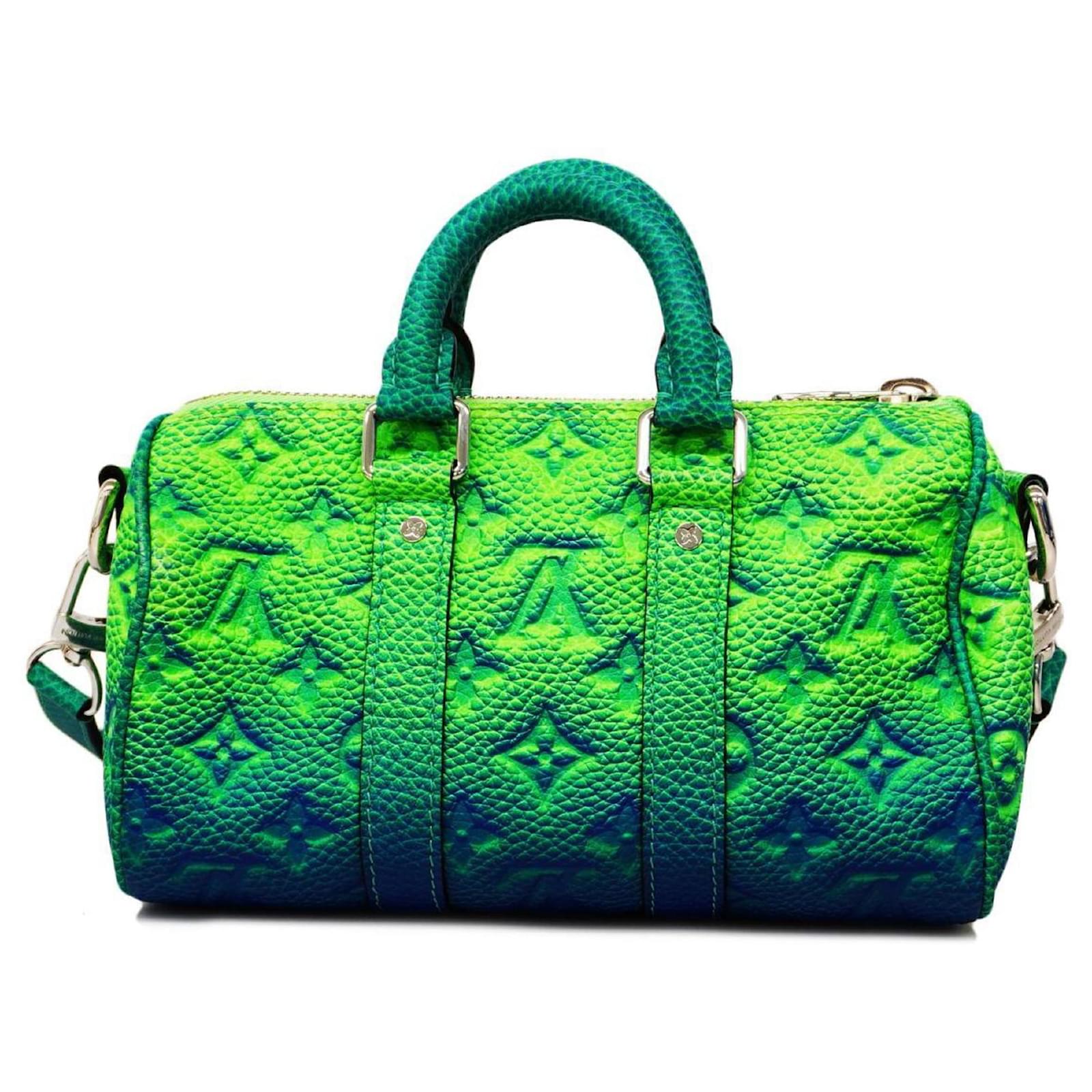 Keepall Louis Vuitton Green Handbag for Men ref.JC1482746 (Sold