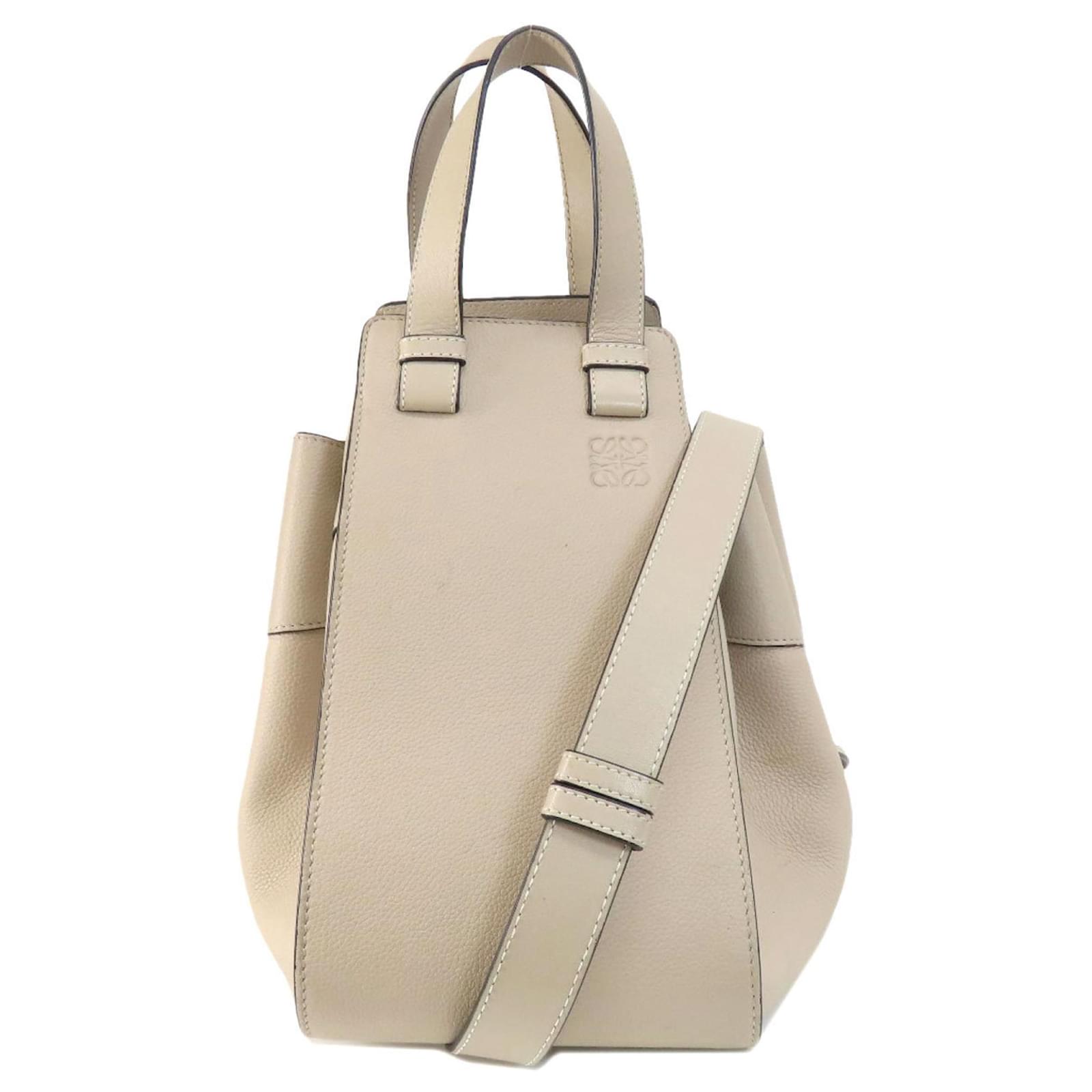 Loewe Hammock Handbag in Calf Leather Beige ref.1485852