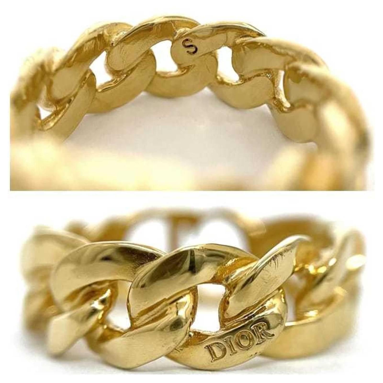 Christian Dior ゴールド バングル Dior Code Bangle Gold-Finish Metal and Latte Lacquer | DIOR