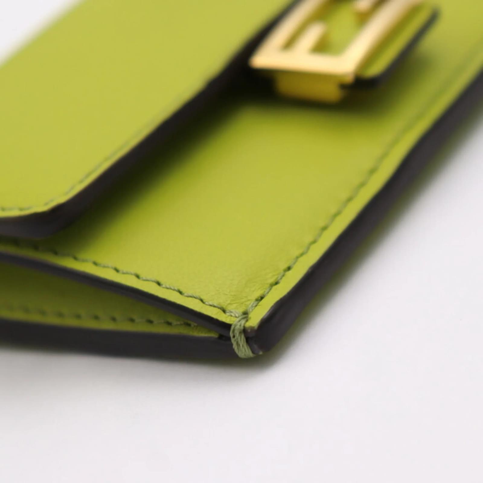【Fendi】Baguette FF Motif Card Holder - Green / Fendi Baguette Leather Card Holder Women's Green | eBay