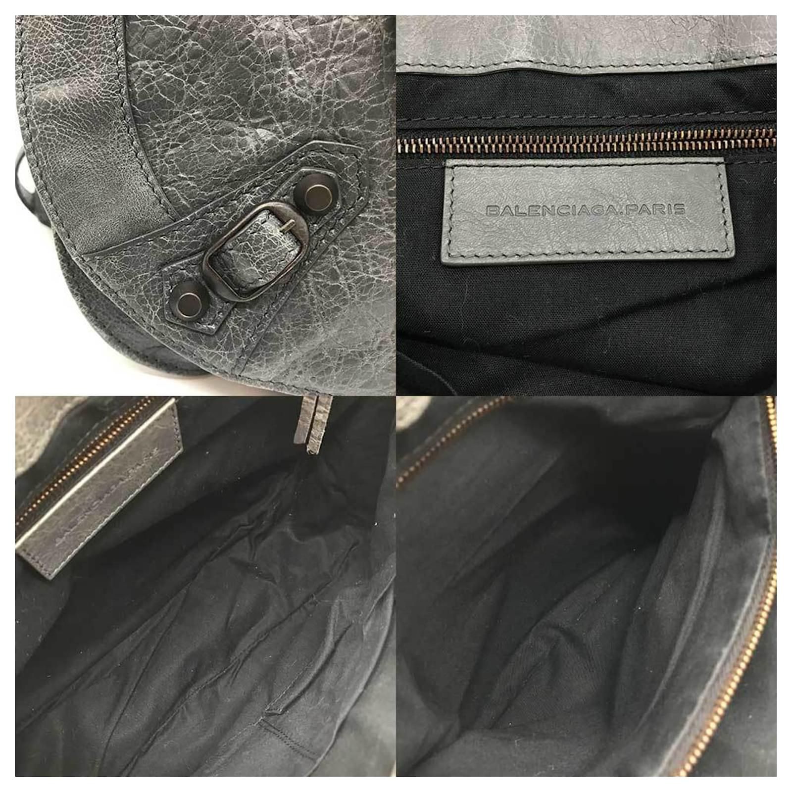 Balenciaga Classic Neofolk Shoulder Bag Leather ref.1505214 - Joli 