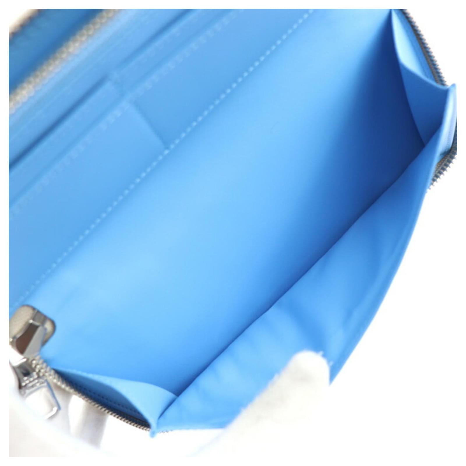 Louis Vuitton Long Wallet in Light Blue and White Leather ref.1506460