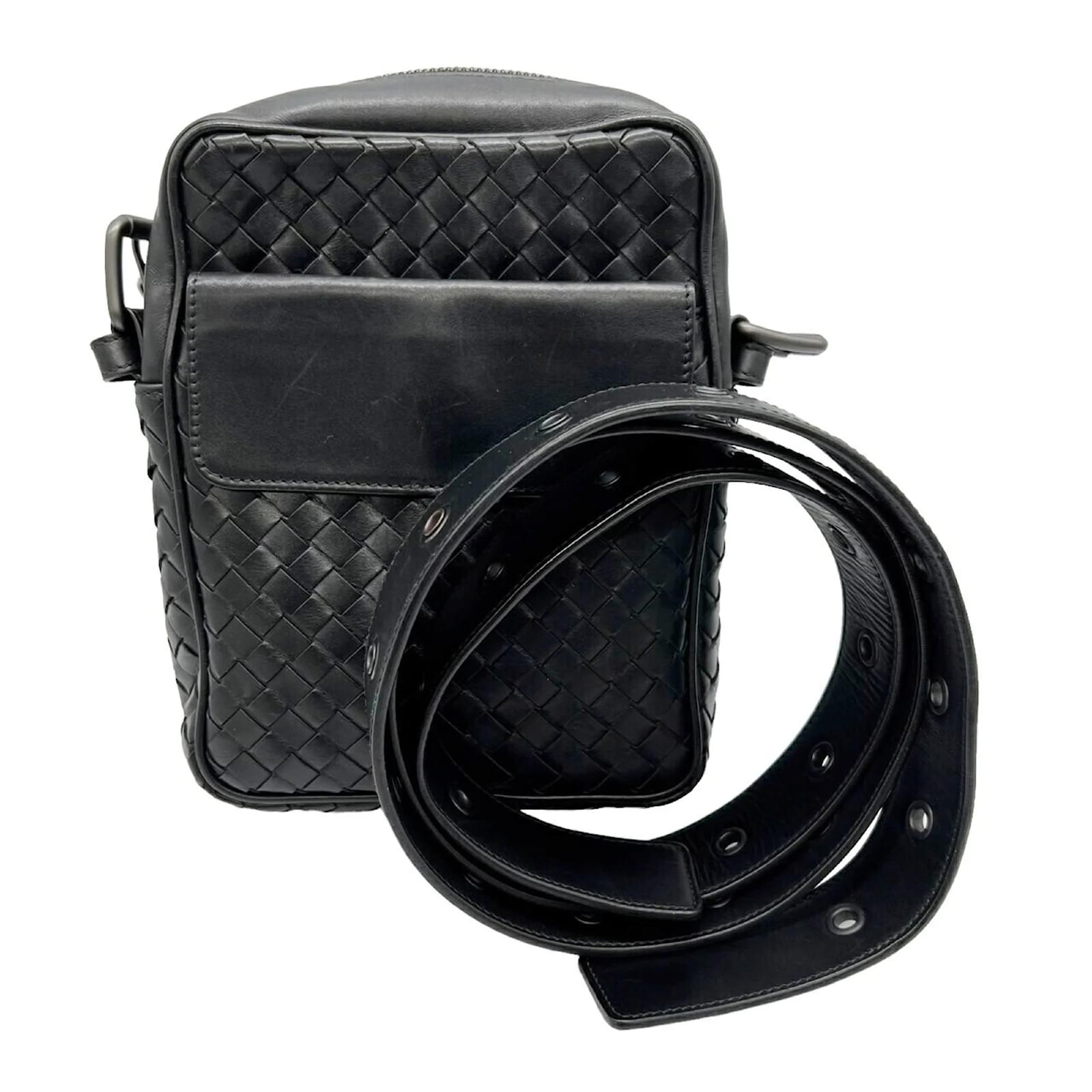 【Bottega Veneta】Handbags Men Leather（関税込み） EHA989_in_m.jpg