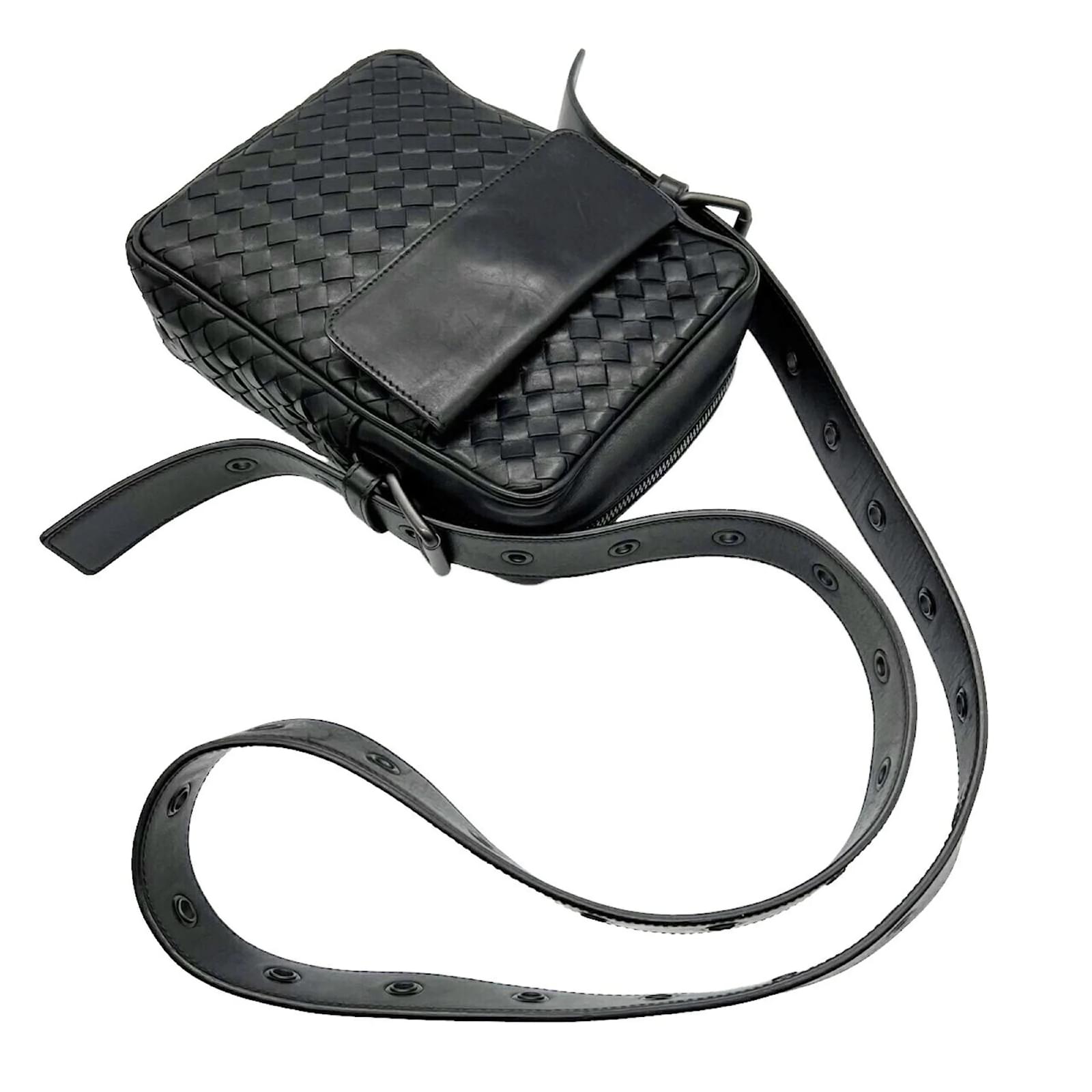 Bottega Veneta Intrecciato Leather Shoulder Bag Black ref