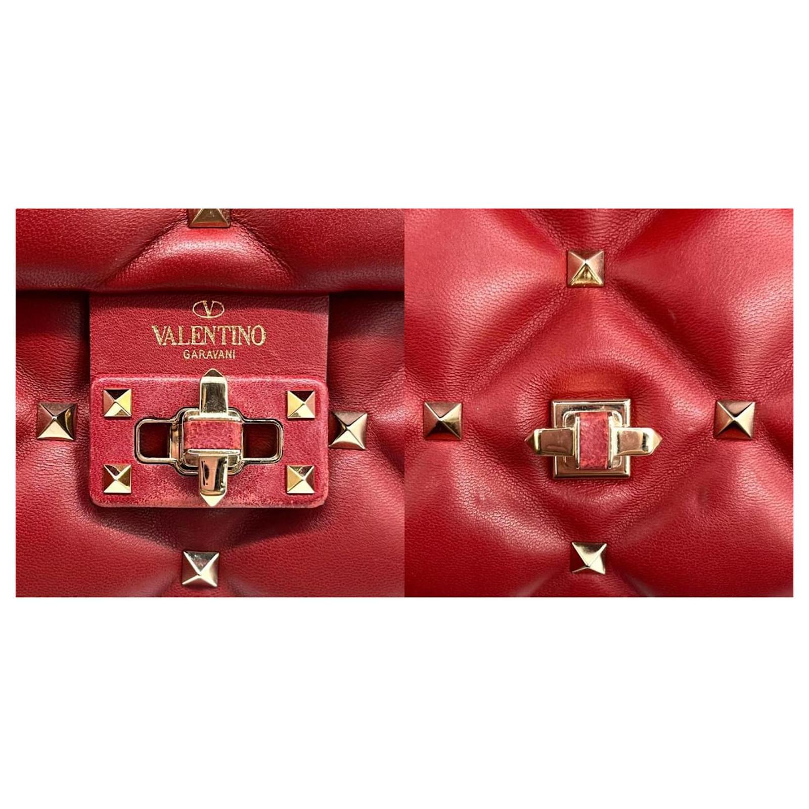 ショルダーバッグ・ポシェット Valentino Garavani Red Leather Alltime Shoulder Bag Alltime Small leather crossbody bag in red - Valentino