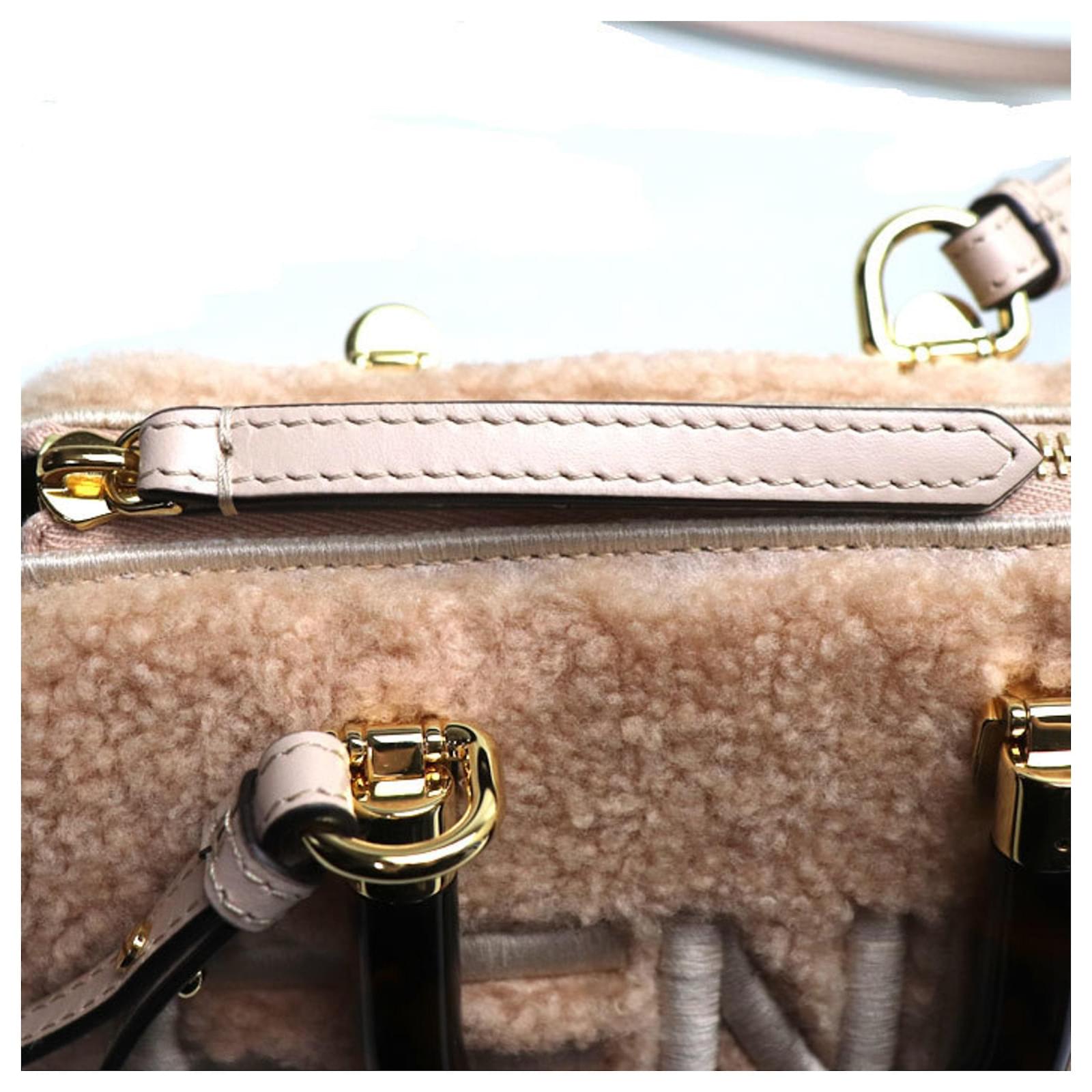 ☆FENDI☆ BY THE WAY MINI 2wayバッグ BEIGE♪ 早い者勝ち ☆FENDI☆ BY THE WAY MINI 2wayバッグ BEIGE