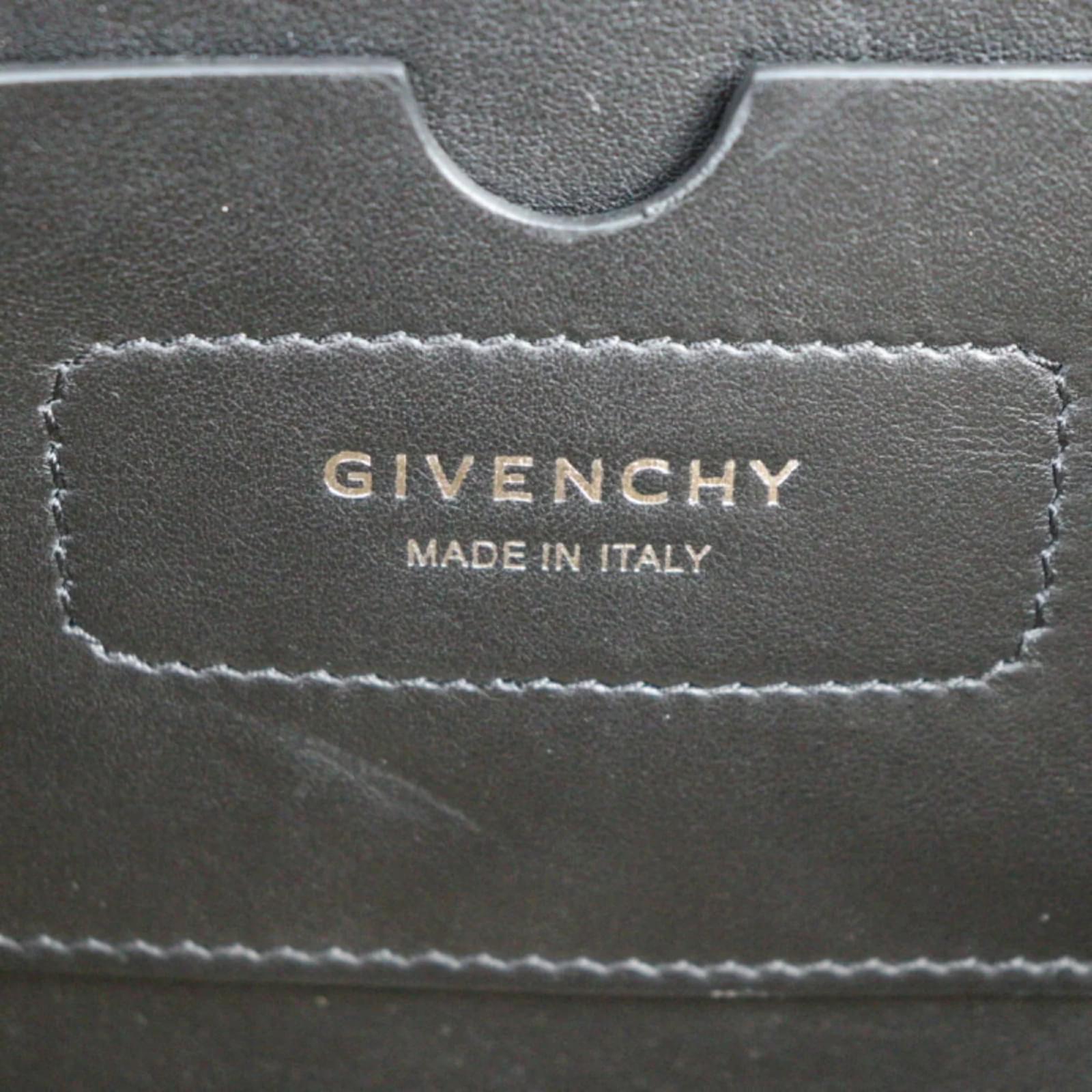 Givenchy Antigona Soft Medium Handbag