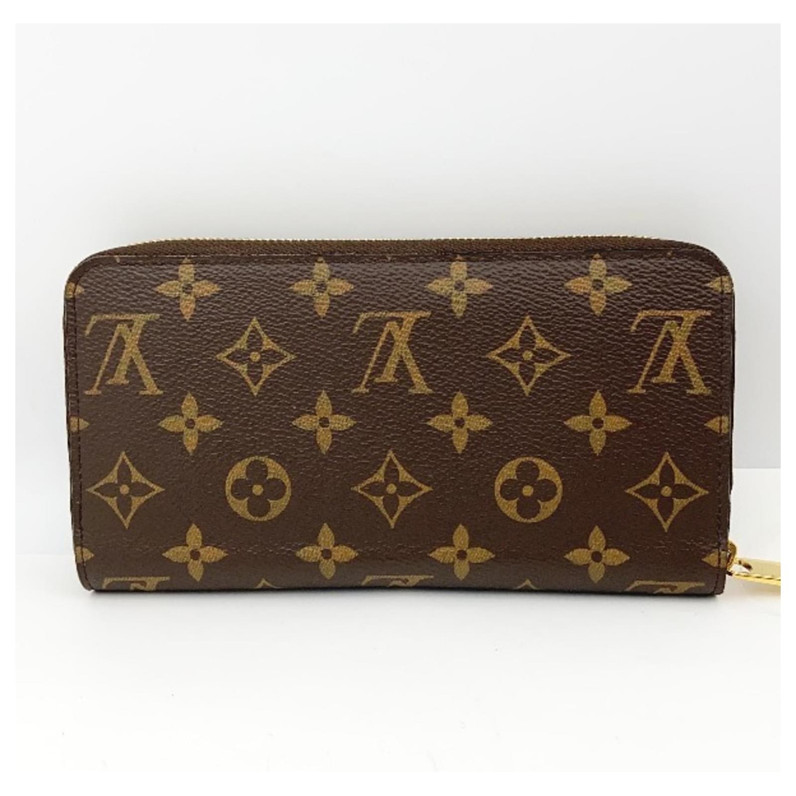 Louis Vuitton Monogram Zippy Wallet Brown Fuschia Patent leather