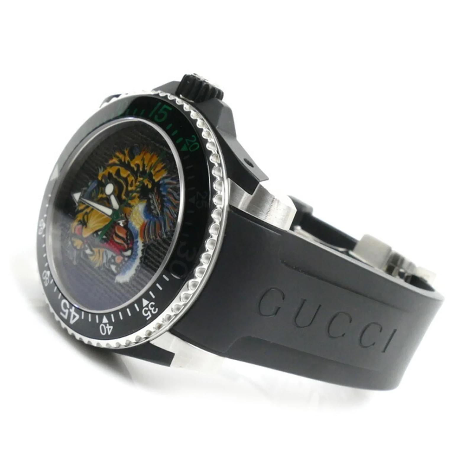 GUCCI Dive Tiger Uhr YA136318 136.3