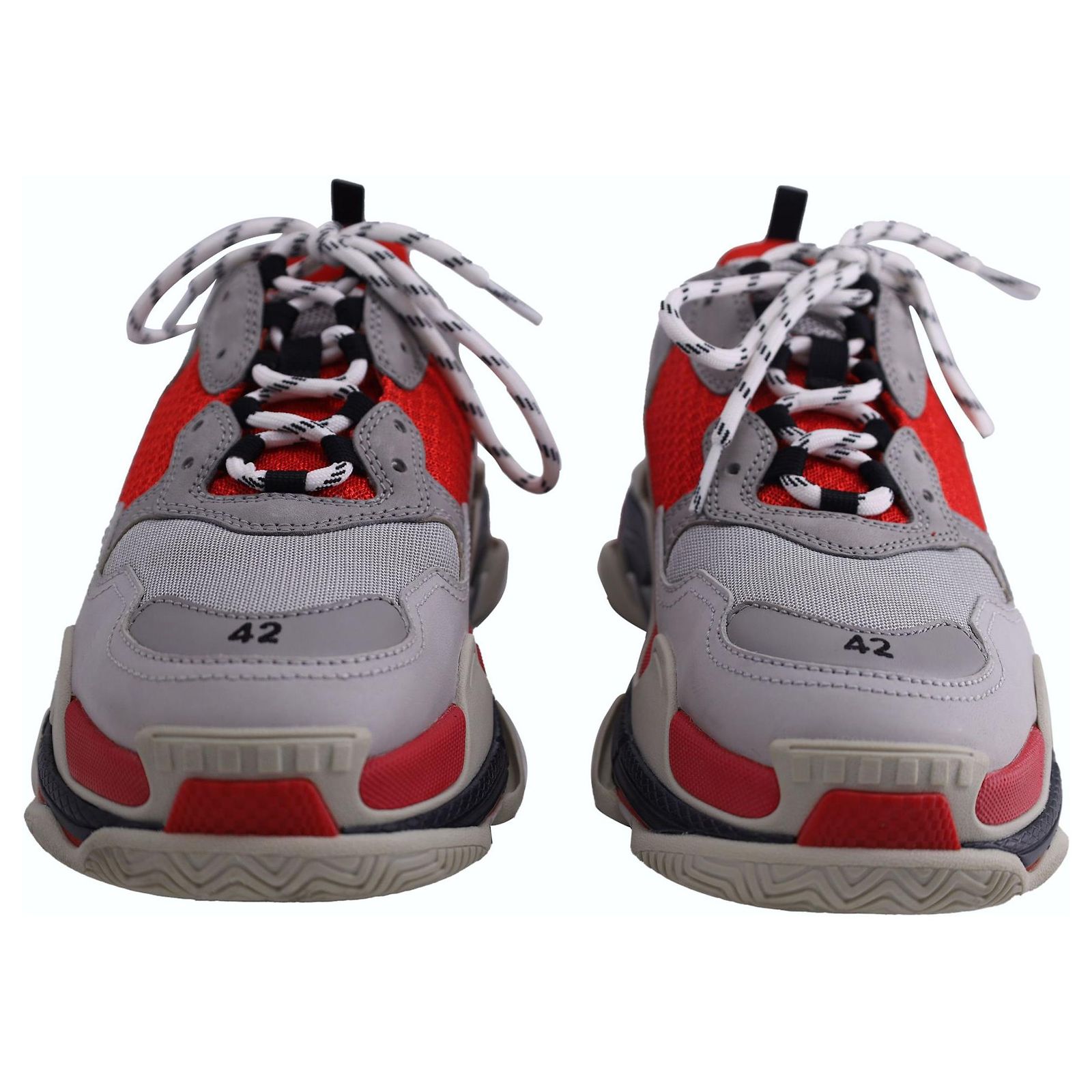 Autre Marque Balenciaga Triple S Sneakers in Grey/Red/Black 