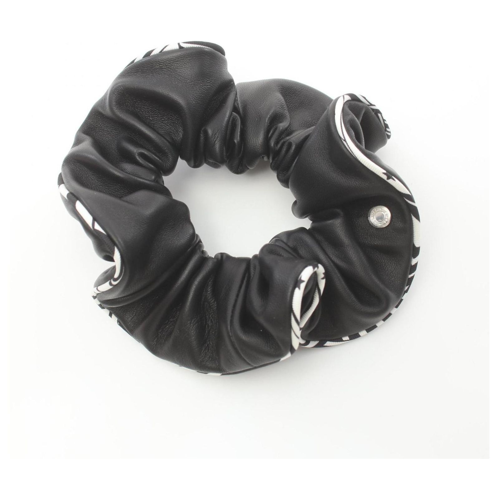 Hermès Scrunchie de cuero negro Hermes ref.1523715 - Joli Closet
