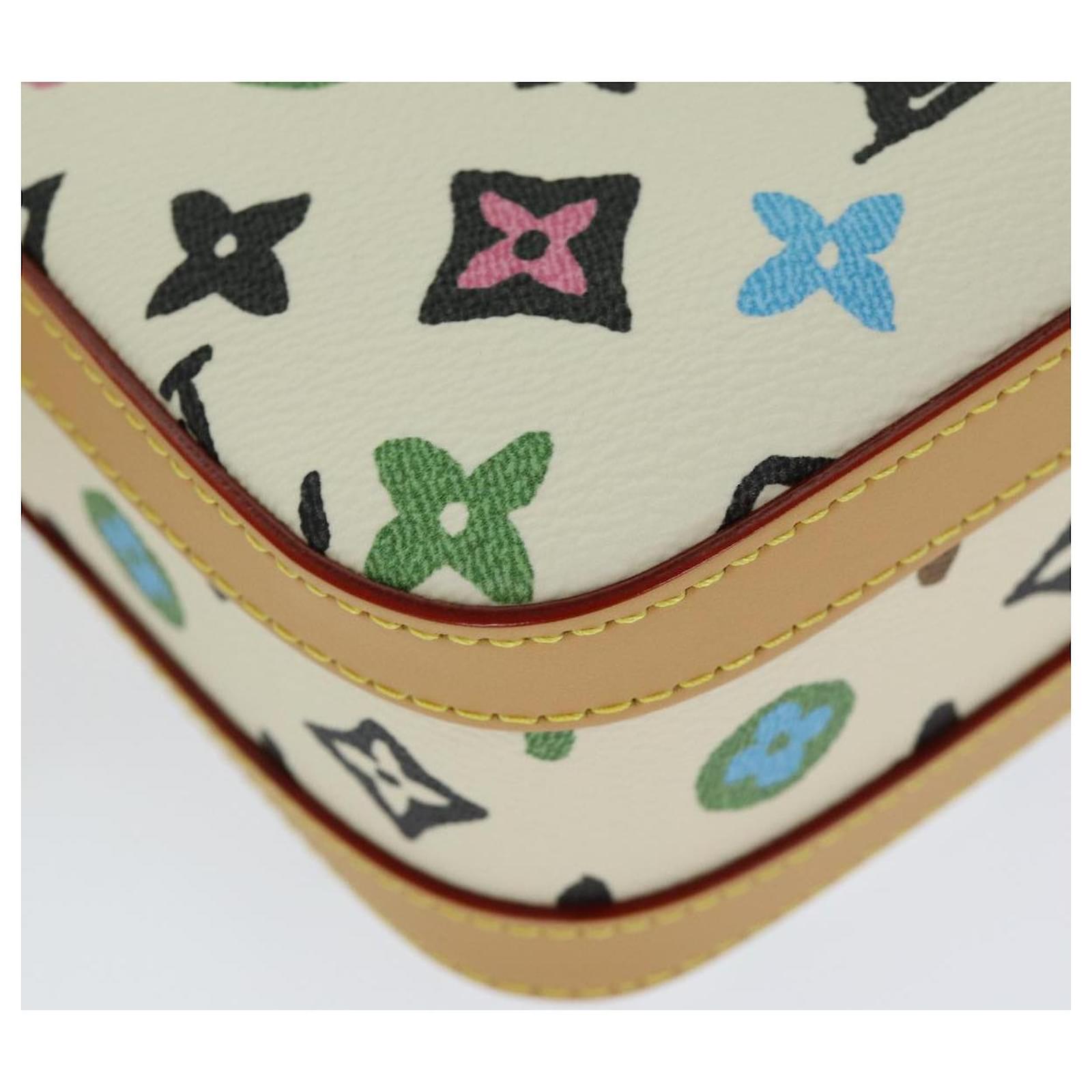 LOUIS VUITTON Craggy Envelope Messenger Isetan Open Only