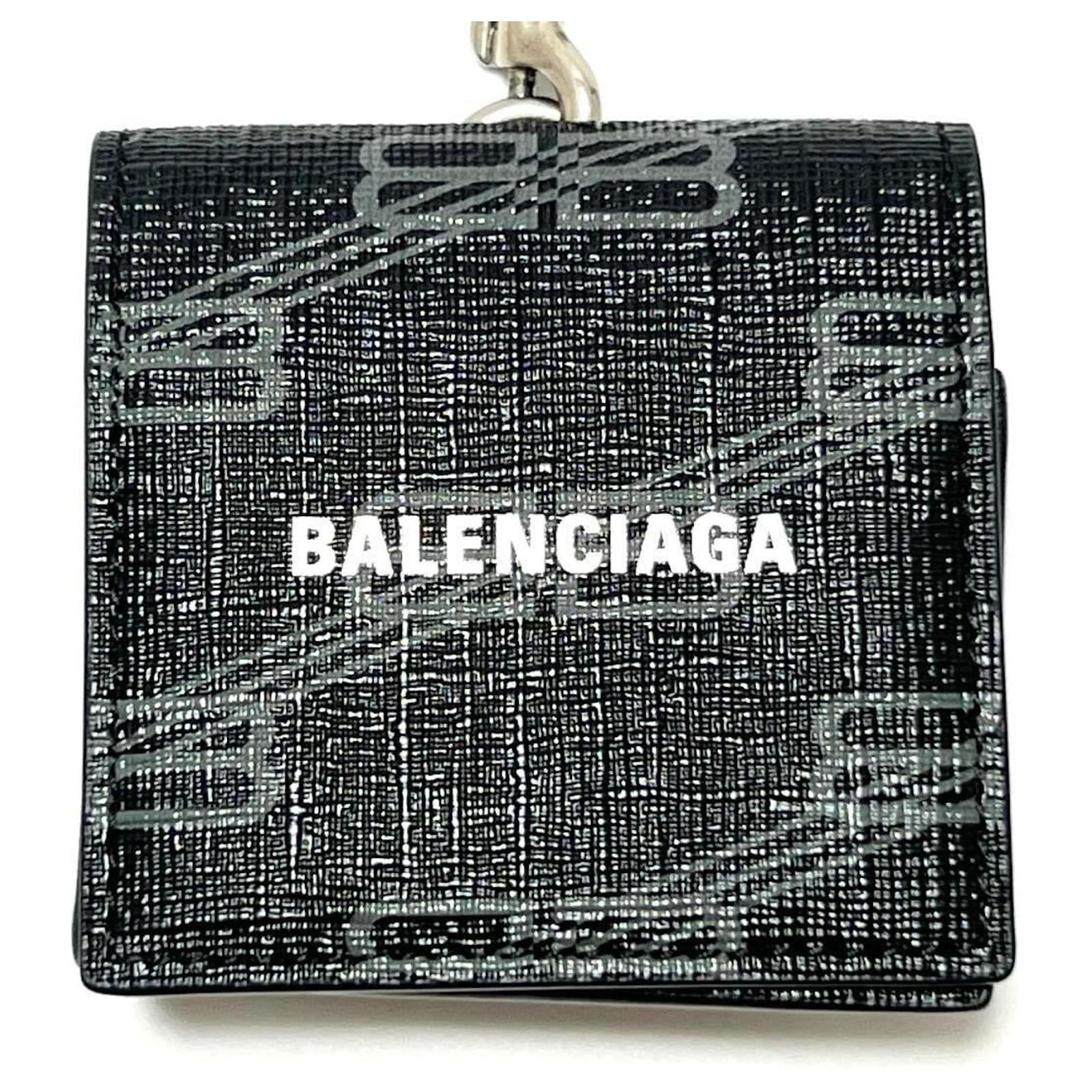 Balenciaga Men's Airpods Pro Case Cover Black Leather ref.1536563 - Joli  Closet