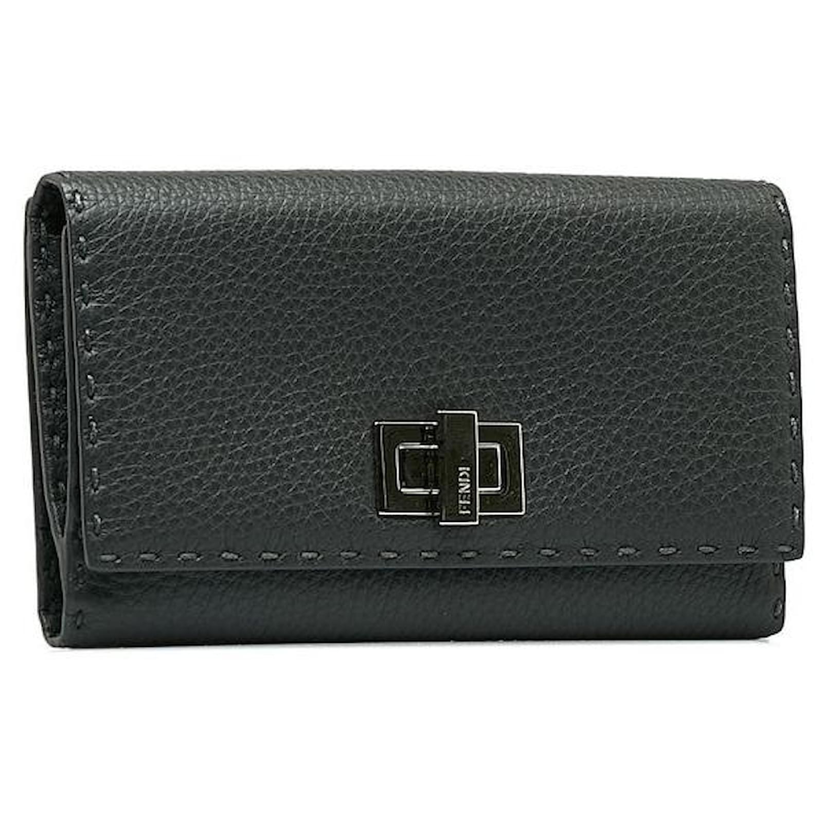 AQ003　FENDI　peek-a-boo　selleria　ウォレット 1538563-2.jpg