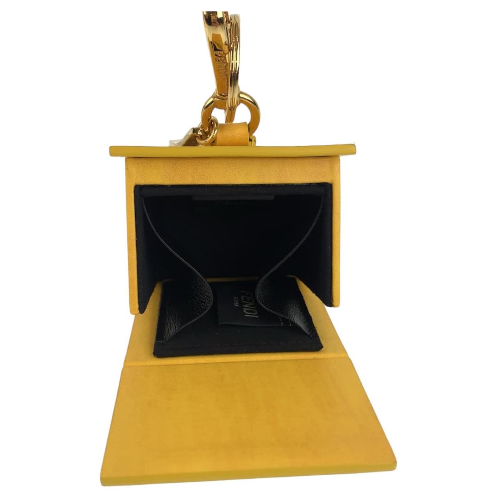 Fendi Leather Key Holder Box Key Charm Yellow ref.JC1542502 (Sold