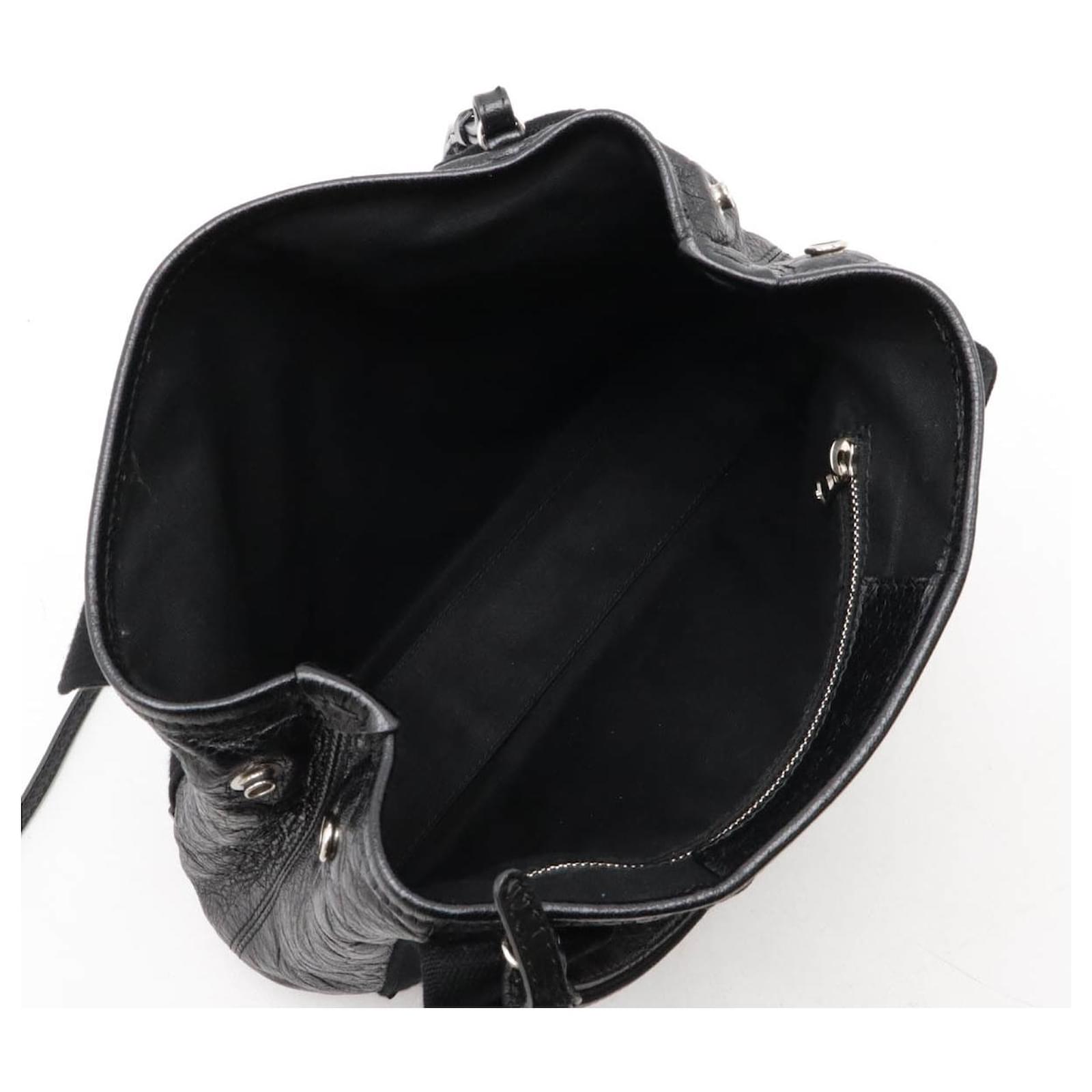 【送料&関税込】Balenciaga Black Leather Navy Cabas Xs Handb Women's Navy Cabas Xs in Black | Balenciaga US