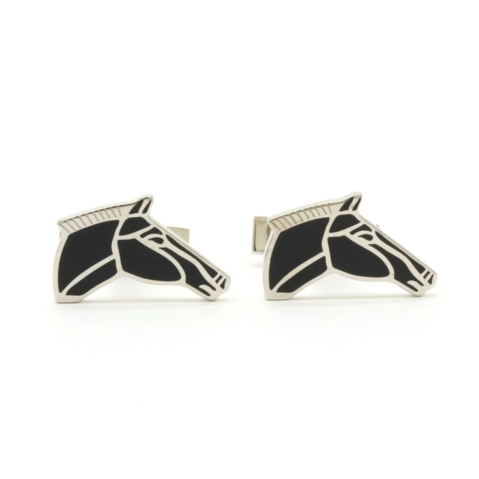 Sold Price: Paire de boutons de manchettes formant fer à cheval,on y joint une épi - May 6, 0117