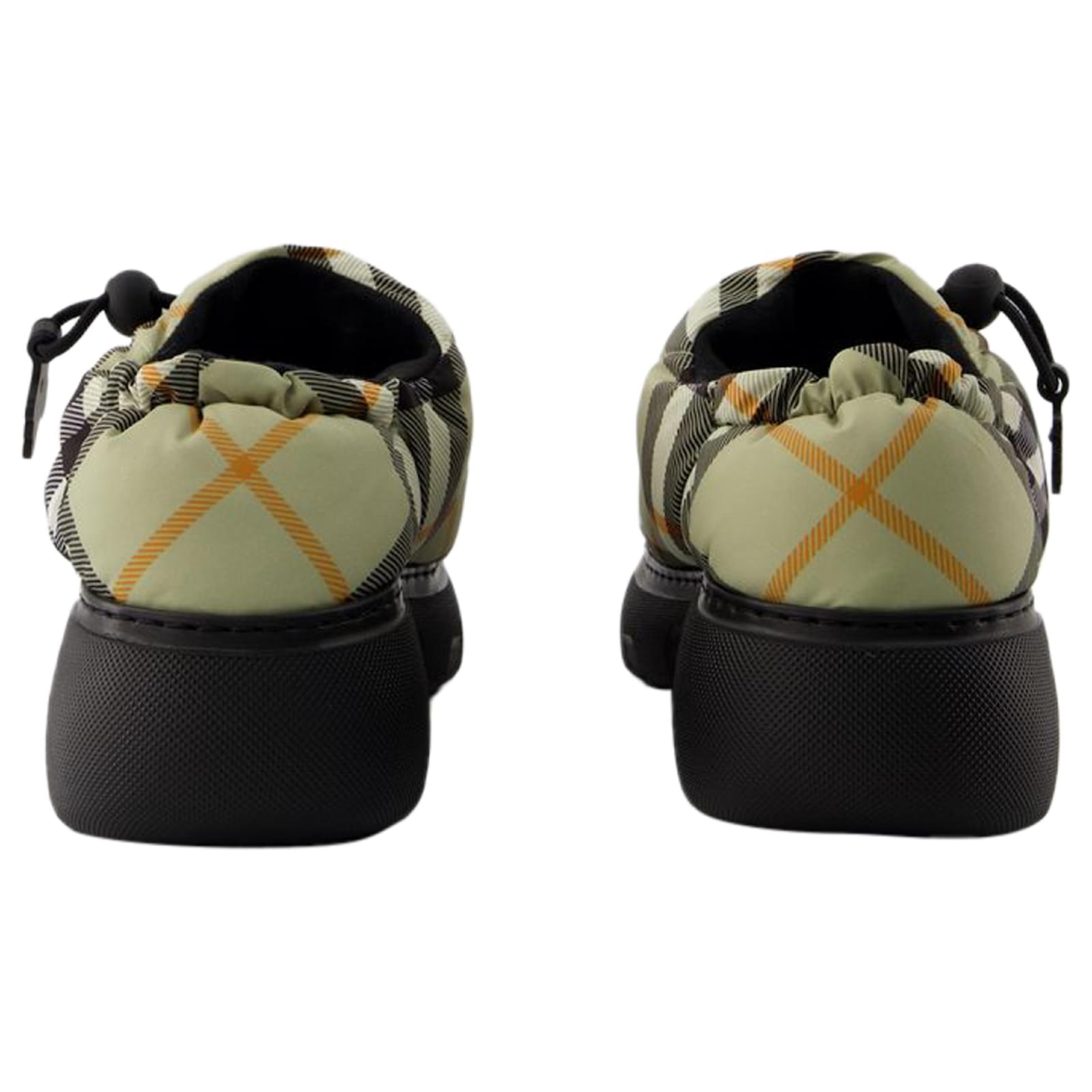 サンダル・ミュール Burberry Pillow Low Mules - Burberry - Nylon - Beige Burberry Women's' Check Nylon-Blend Pillow Mule in Beige