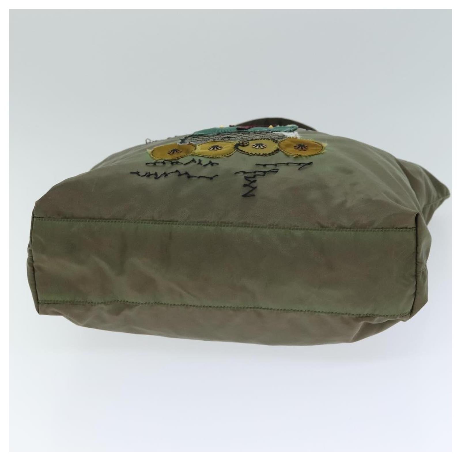 Prada Robot Tote Bag Nylon Khaki Green ref.1570283 - Joli Closet