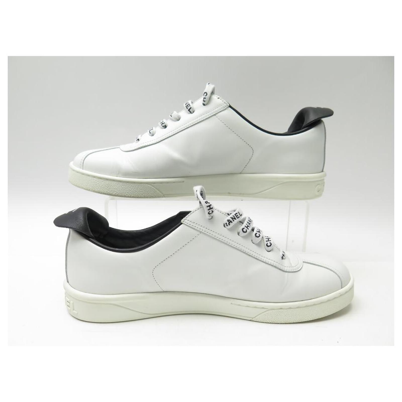 CHANEL SHOES BASKETS G34085 40 IN WHITE LEATHER ref.JC1571336