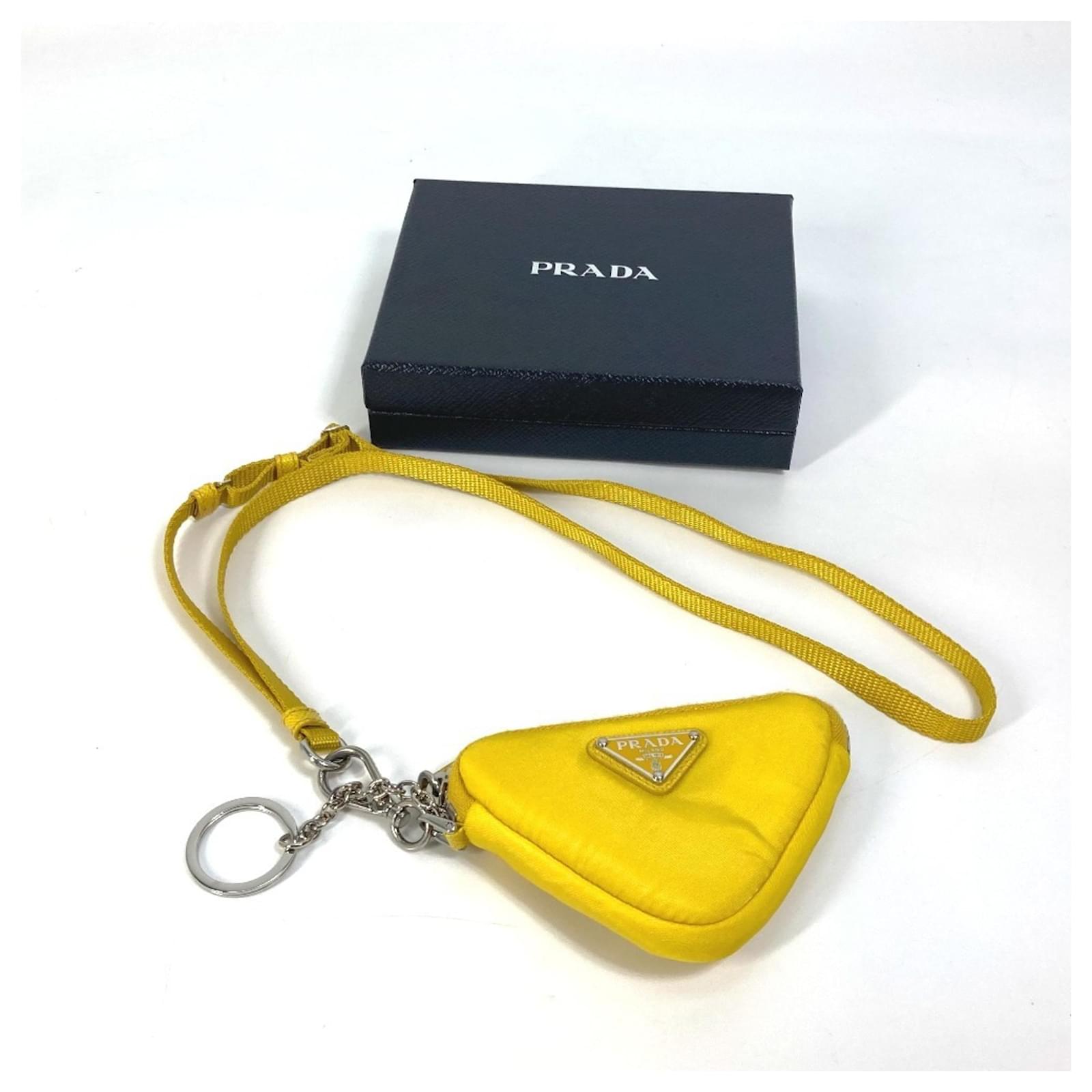 prada ポーチ　クラッチ　2012 イエロー　pouch clutch ll07224_prada_yellow_clutch-