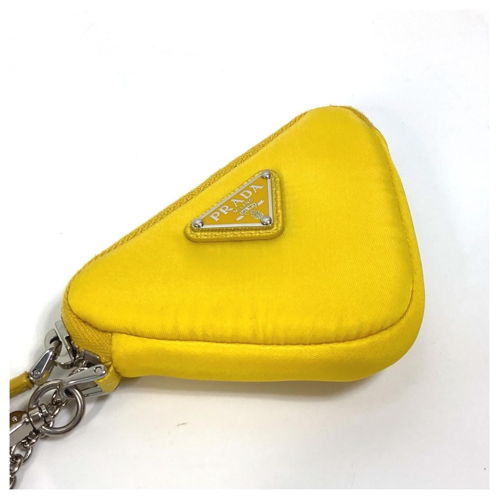 prada ポーチ　クラッチ　2012 イエロー　pouch clutch prada ポーチ クラッチ 2012 イエロー pouch clutch Prada