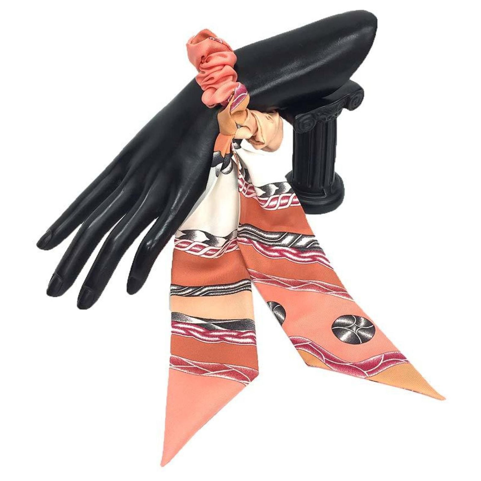 Hermès HERMES Bella Silk Hair Tie in Light Orange ref  display picture 1