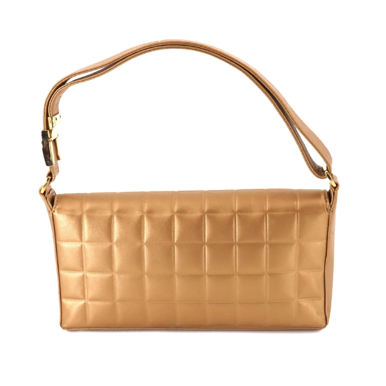 Chanel Chocolate Bar Shoulder Bag Golden Leather ref.1575537