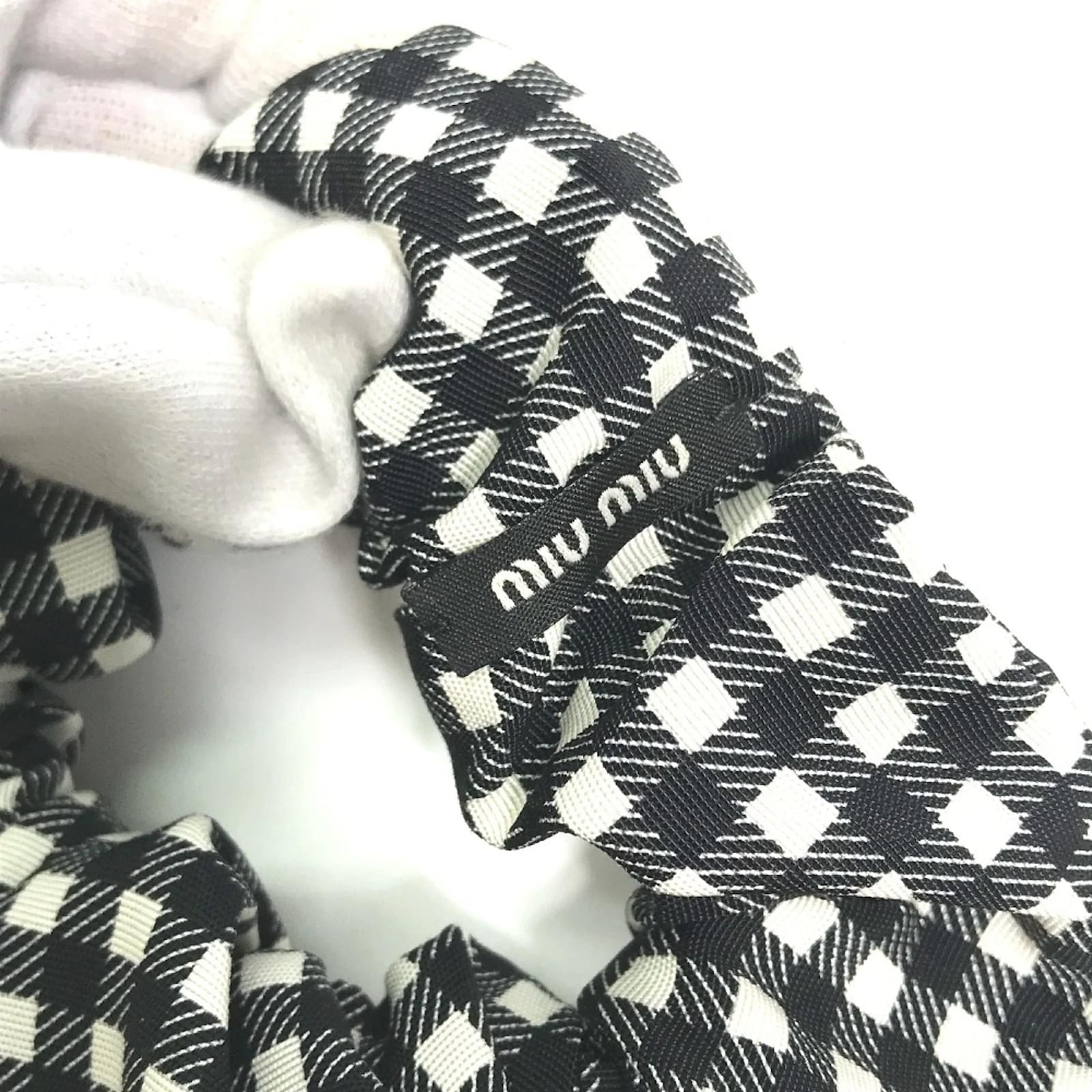 VIP【関税送料無料】希少 Miu Miu Cotton Scrunchie Miu Miu Hair Scrunchies - Designer Button Jewelry