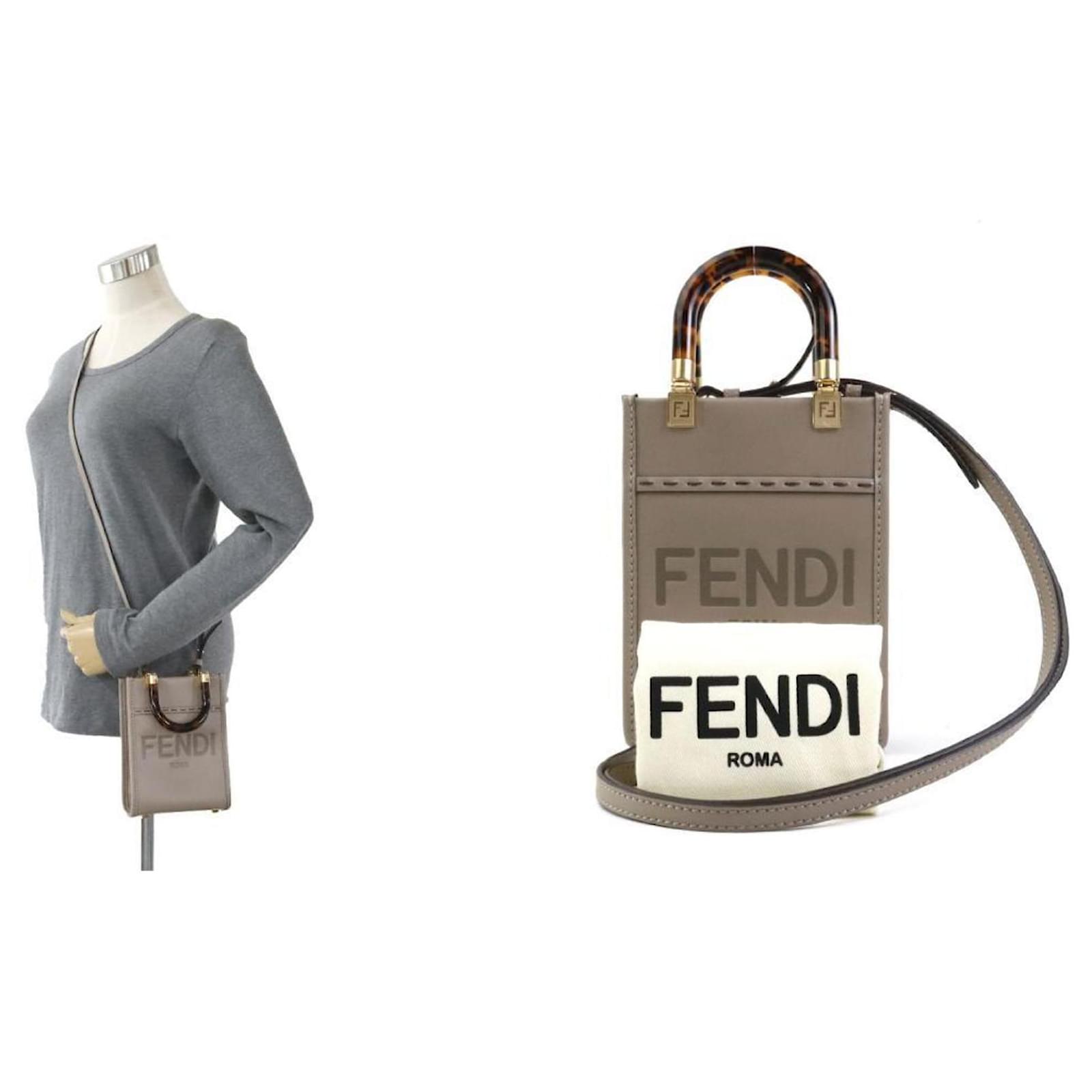 Fendi Shoulder Bag Sunshine Leather Greige Grey ref.1580228