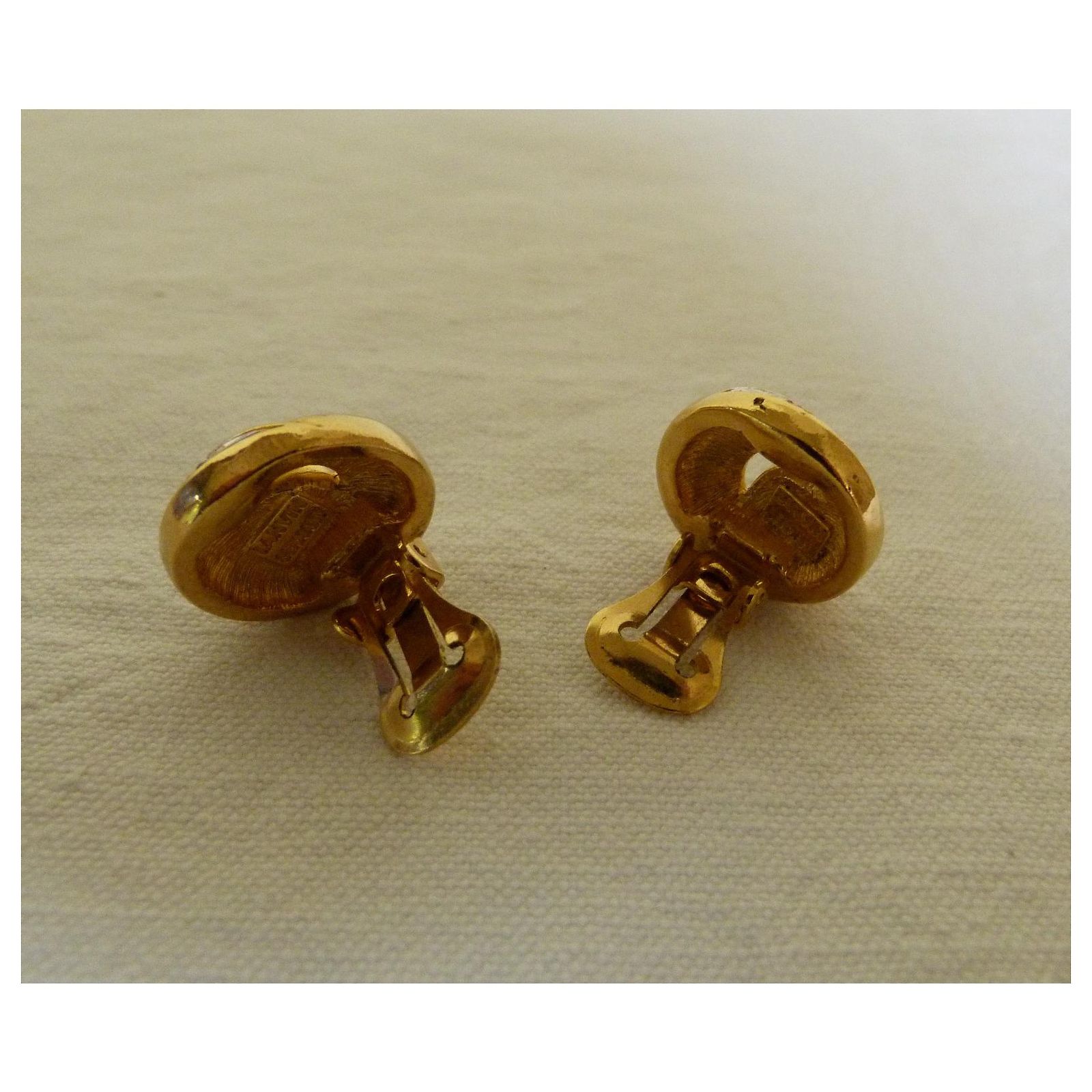 Boucles D'oreilles Clips LANVIN Paris - Métal Doré émaillé Bleu - Vintage, état D'usage - Hauteur 2,8 Cm