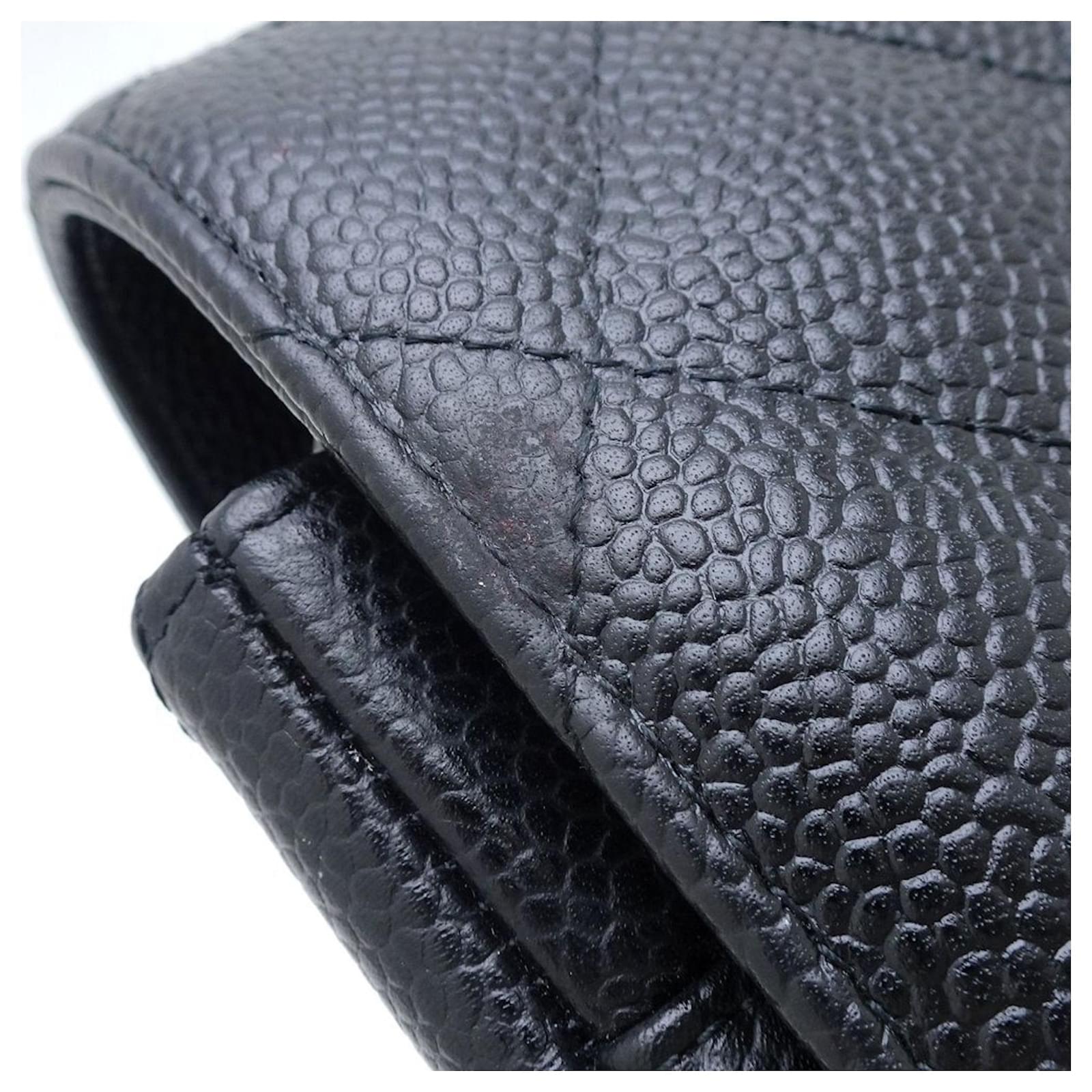 Chanel A58600 Shoulder Bag in Black Caviar Leather