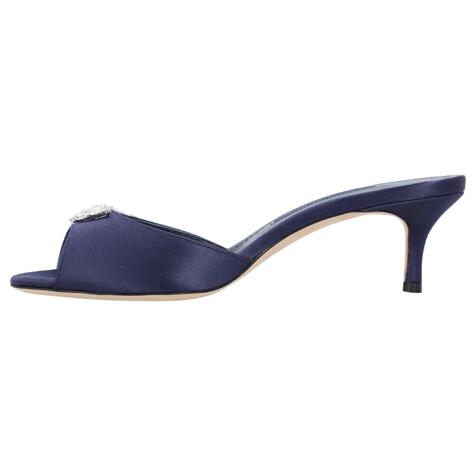 サンダル・ミュール Manolo Blahnik Lumada Fabio 050 Mule Blue Manolo Blahnik Lumada Fabio 050 Mule Blue Silk ref.1594847