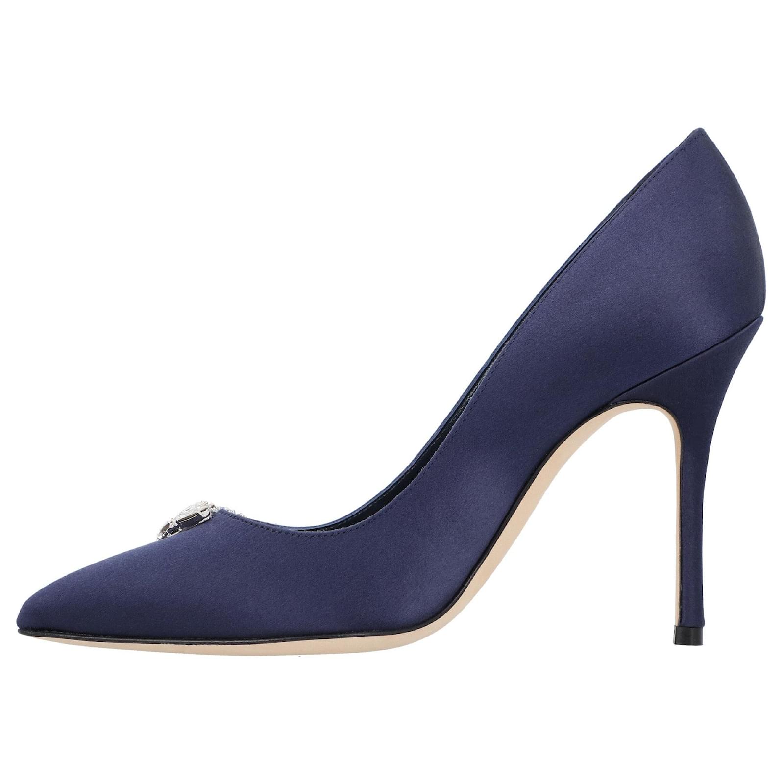 Manolo Blahnik Pluma Fabio Satin 105 Pump Purple Viscose