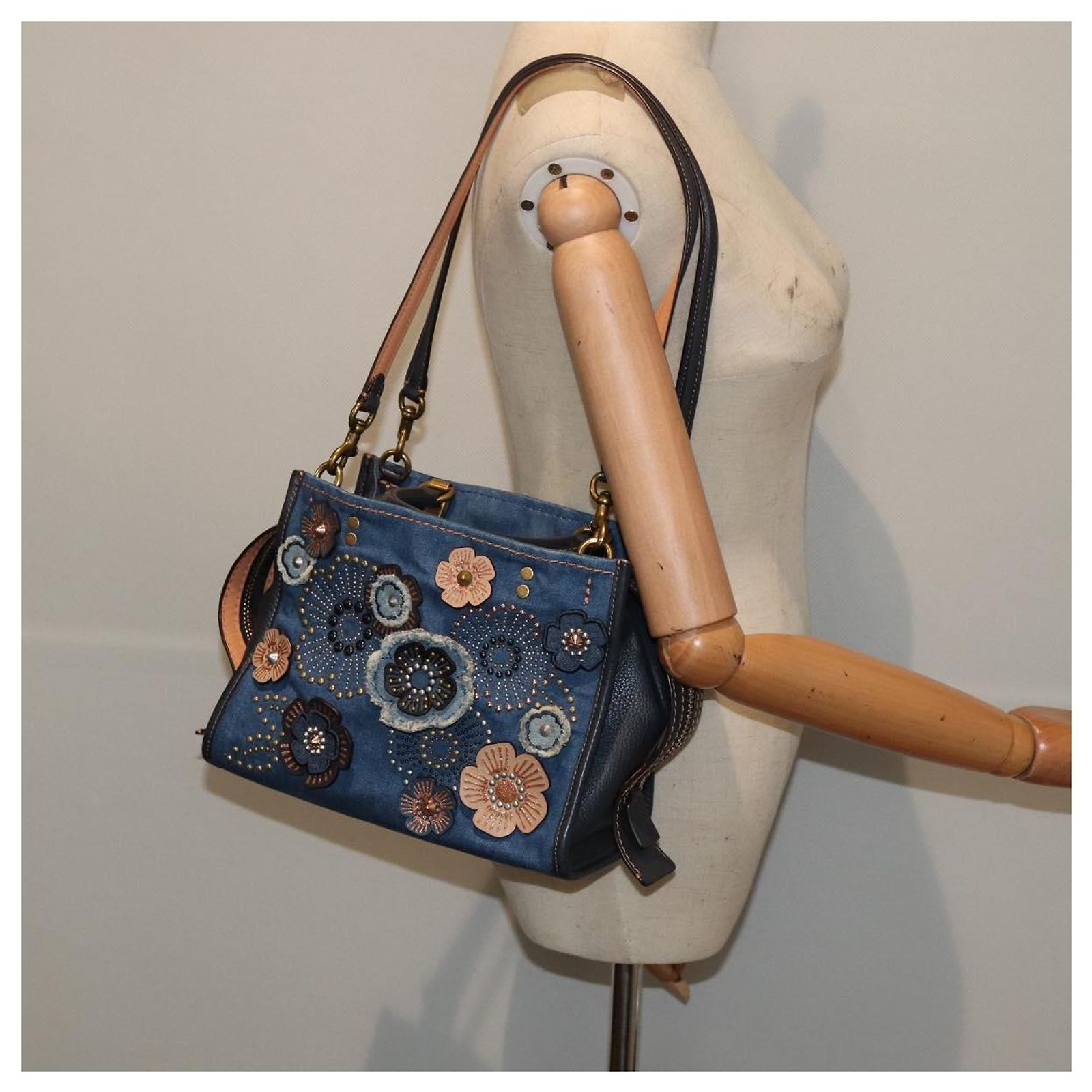 Coach Tea Rose Rogue 25 Hand Bag Denim 2way Blue Gold Auth am6757 