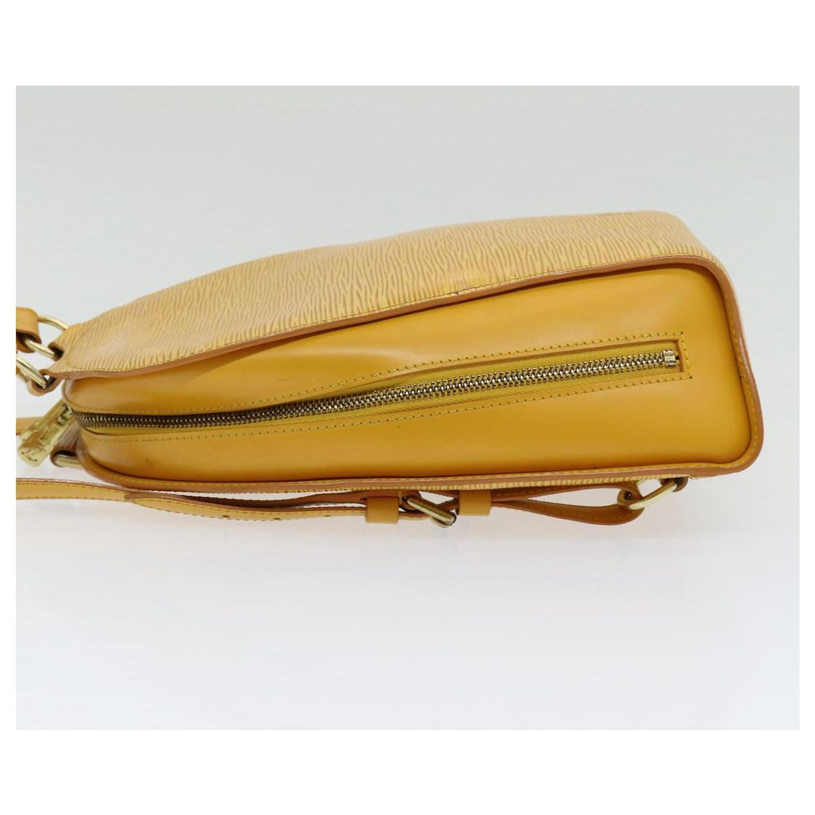 LOUIS VUITTON Epi Mabillon Backpack Yellow M52239 LV Auth 152653 LOUIS VUITTON Epi Mabillon Backpack Yellow M52239 LV Auth  main image 4