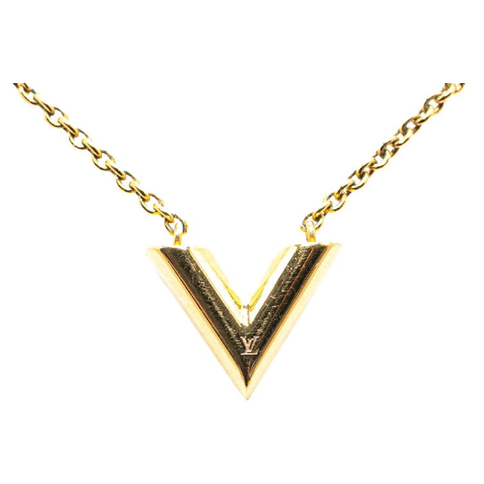 Louis Vuitton Essential V Necklace Golden Gold-plated ref.1598846