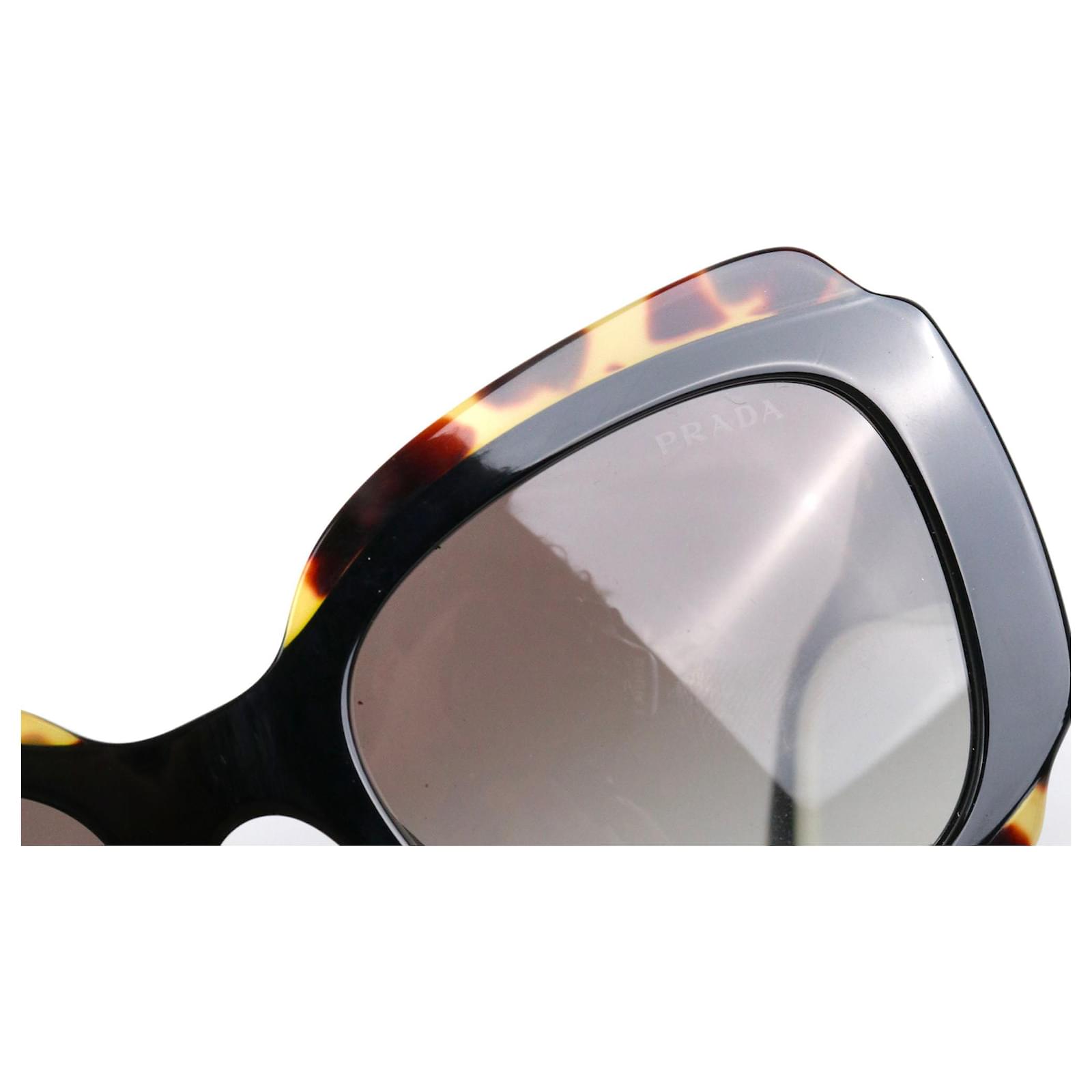 PRADA Occhiali da sole Prada in plastica nera Nero