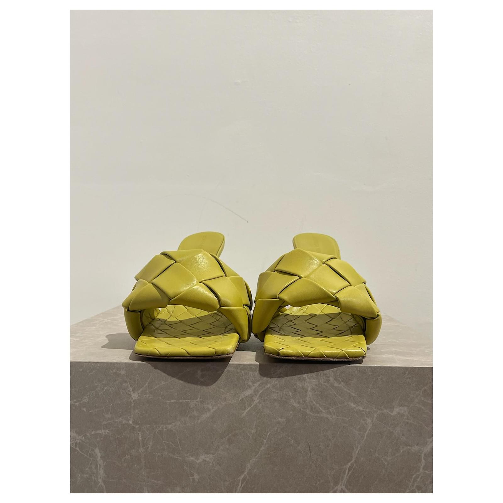 BOTTEGA VENETA Sandals T.EU 40 Leather Green ref.1608050