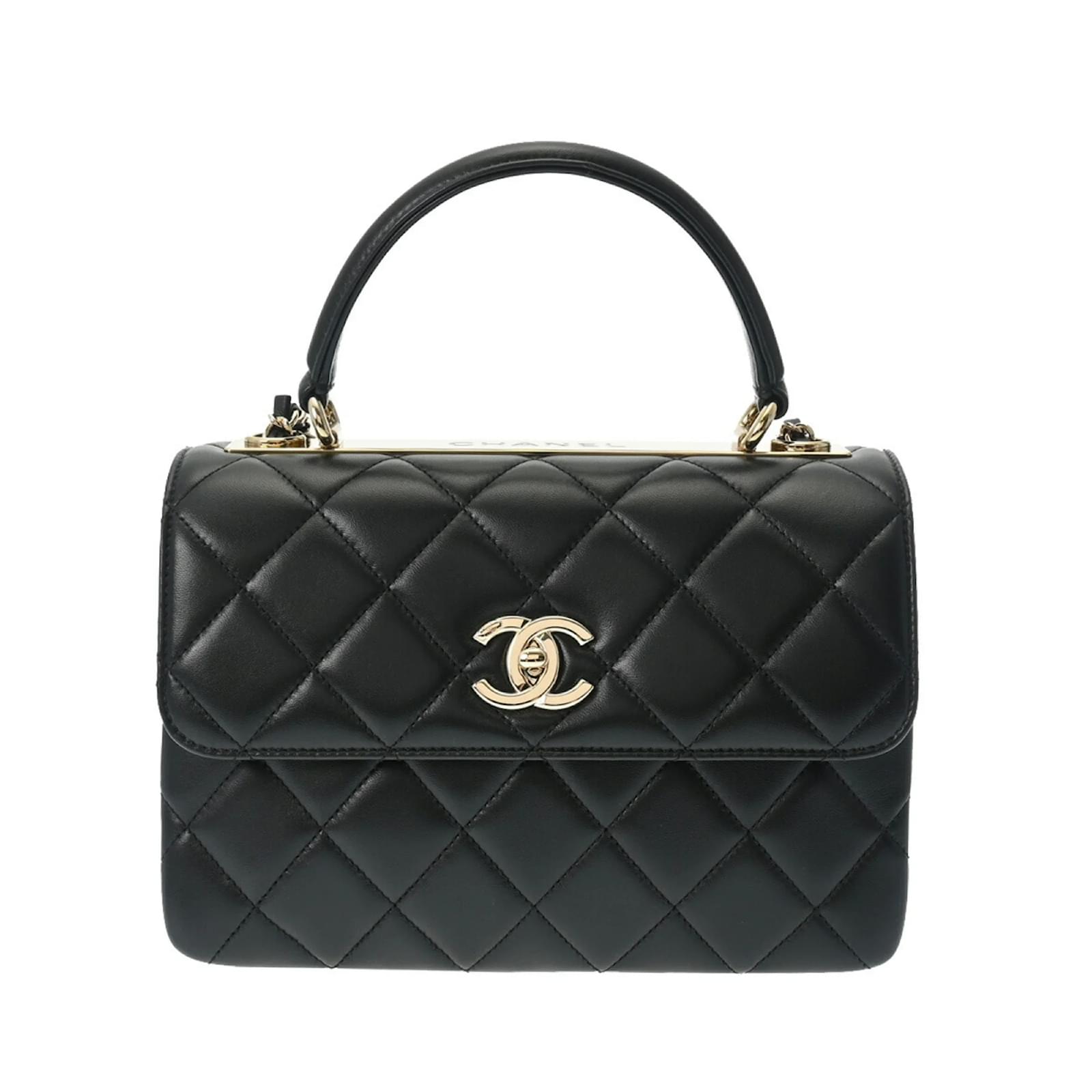 Chanel Black Lambskin Flap Bag Leather ref.1608743 - Joli Closet