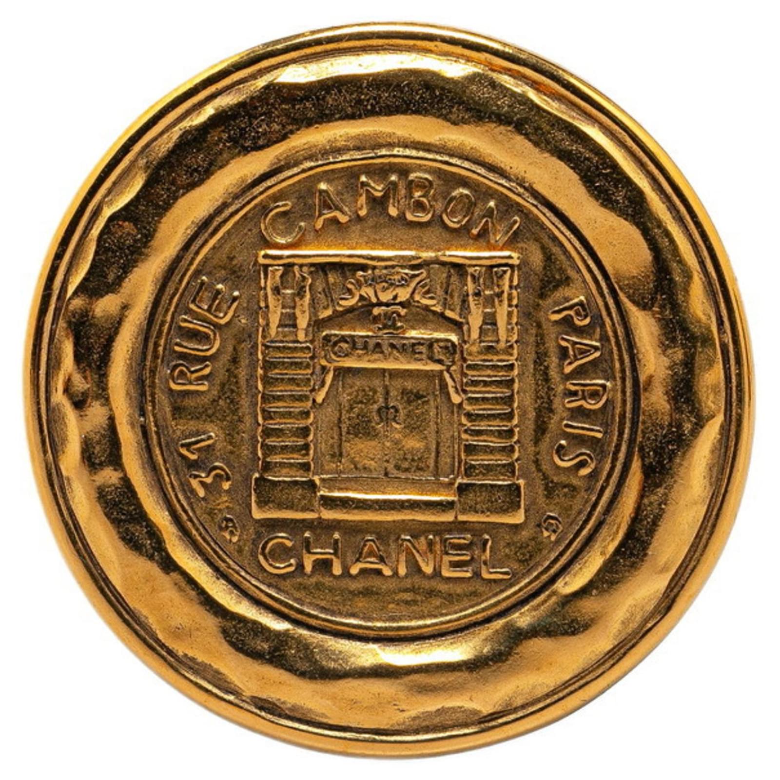 CHANEL1131 31 RUE CAMBONオールドビンテージブローチ CHANEL 1980 31 Rue Cambon Round Brooch Gold Tone Vintage W/Box