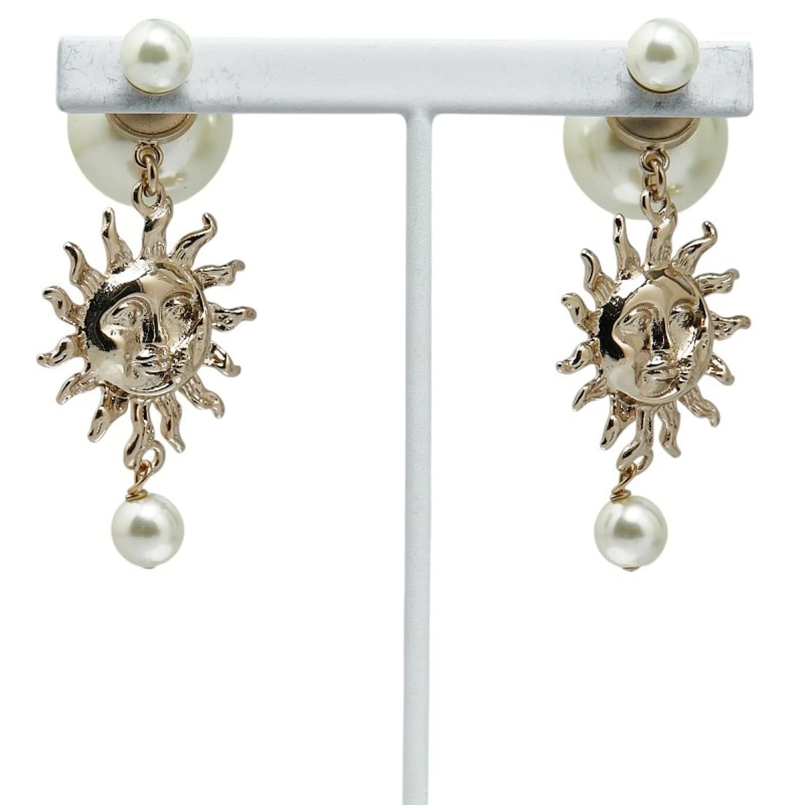 【新品】Christian Dior かんざし ストーン付き CHRISTIAN DIOR Crystal Flower Dangle Earrings Silver 874292