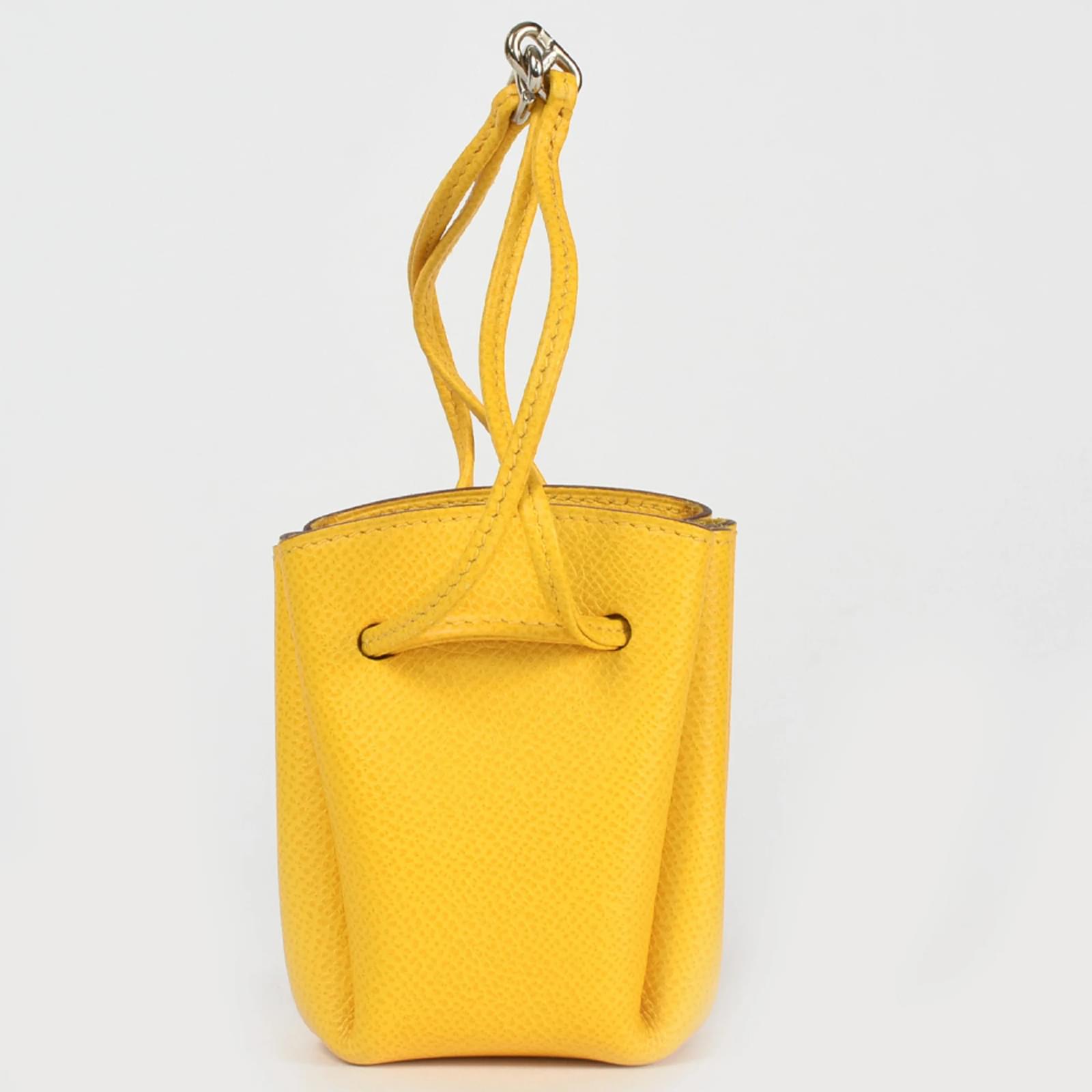 Hermès Hermes Vespa Pouch in Yellow Courchevel Leather ref